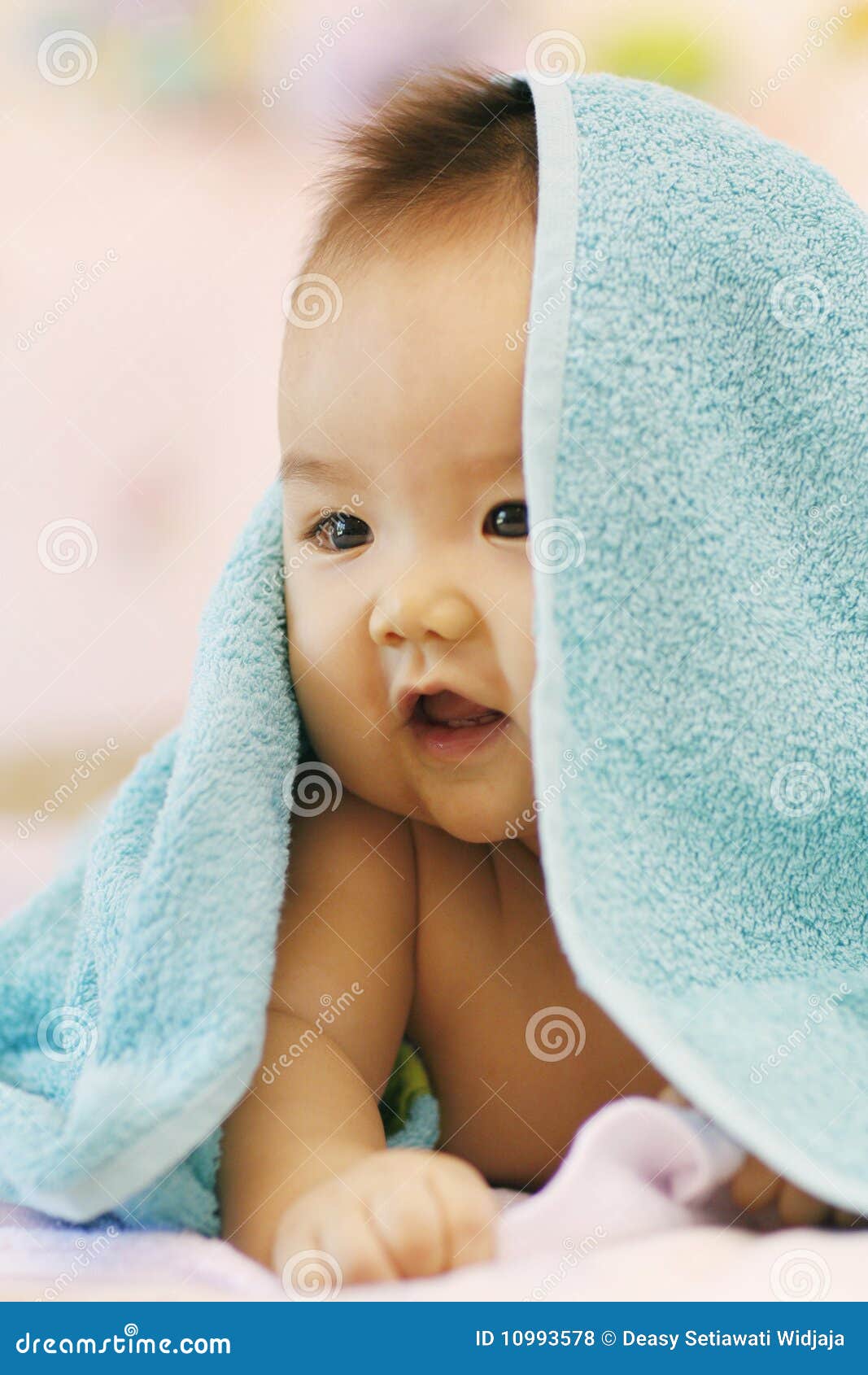 Bebes Gemelos Bebes Lindos Recien Nacidos Los Bebes Mas Tiernos Bebes  Bonitos Bebes Recien Nacidos Hermosos, image size:1067x1690