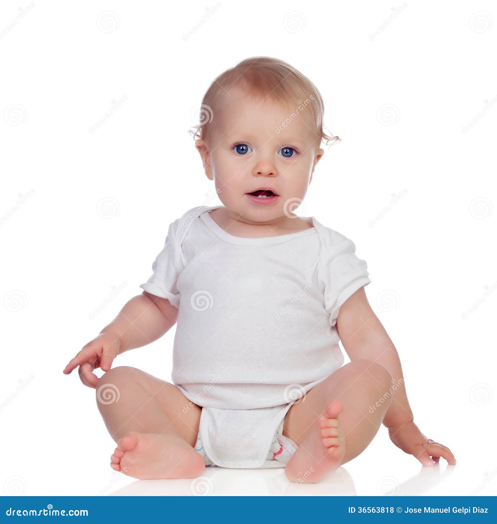 corto El extraño A tientas Bebé Rubio Adorable En Ropa Interior Foto de archivo - Imagen de infante,  adorable: 36563818