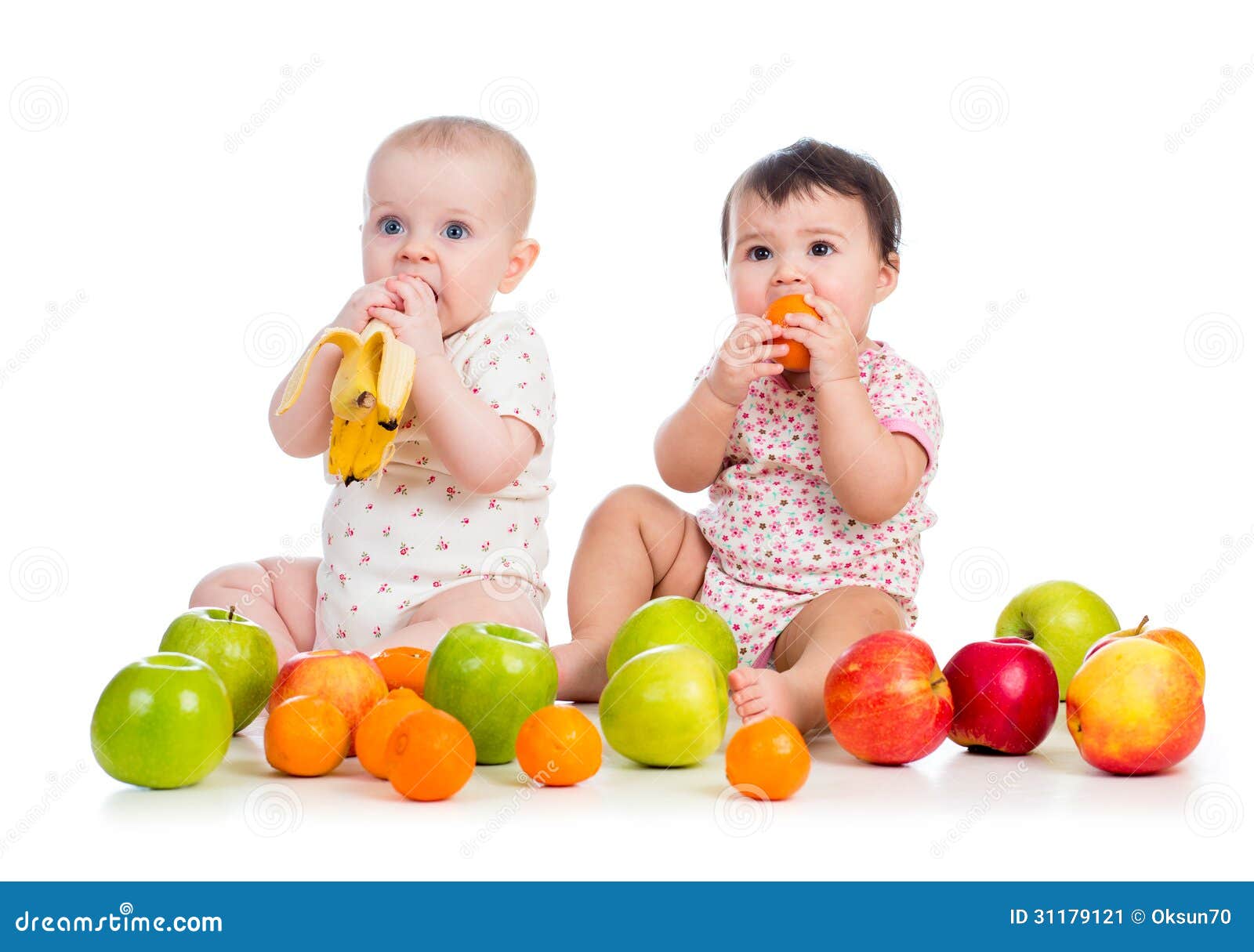 lapso Todos los años entrevista Bebés que comen las frutas imagen de archivo. Imagen de manzanas - 31179121 lapso Todos los años entrevista Bebés que comen las frutas imagen de archivo. Imagen de manzanas - 31179121