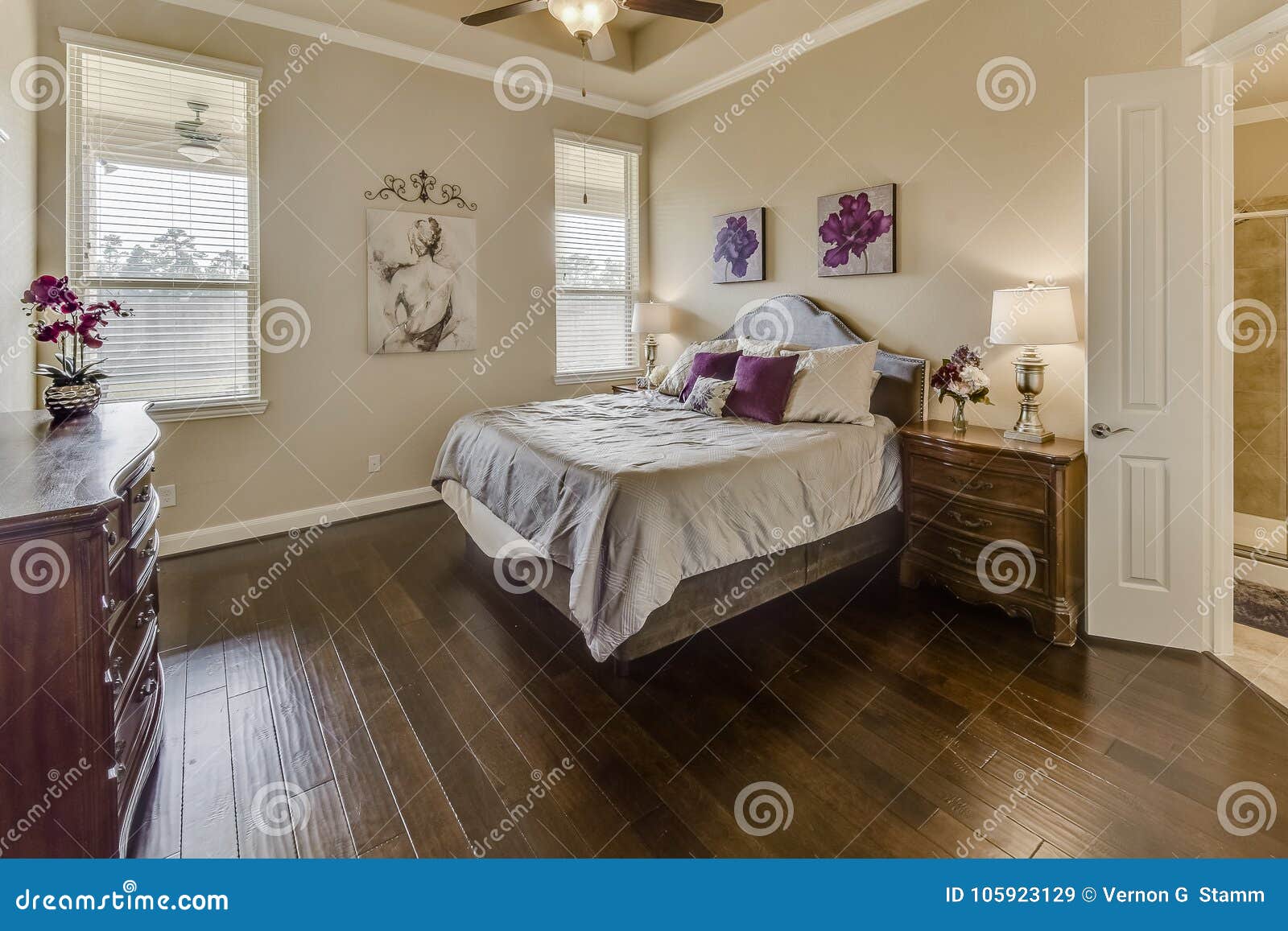Nice And Sunny Master Bedroom Stock Image Image Of Ceiling