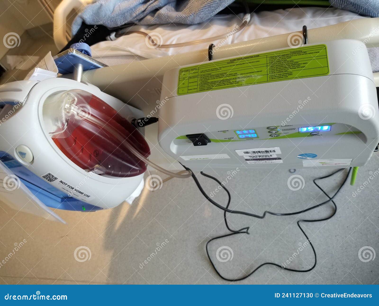 Bedside Vacuum Wound Reservoir with Serosanguinous Drainage Fluid Stock