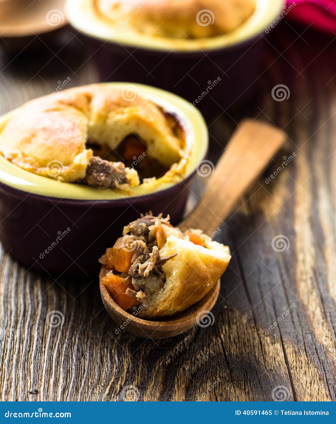 Beef pot pie in ramekin stock image. Image of chopping 40591465