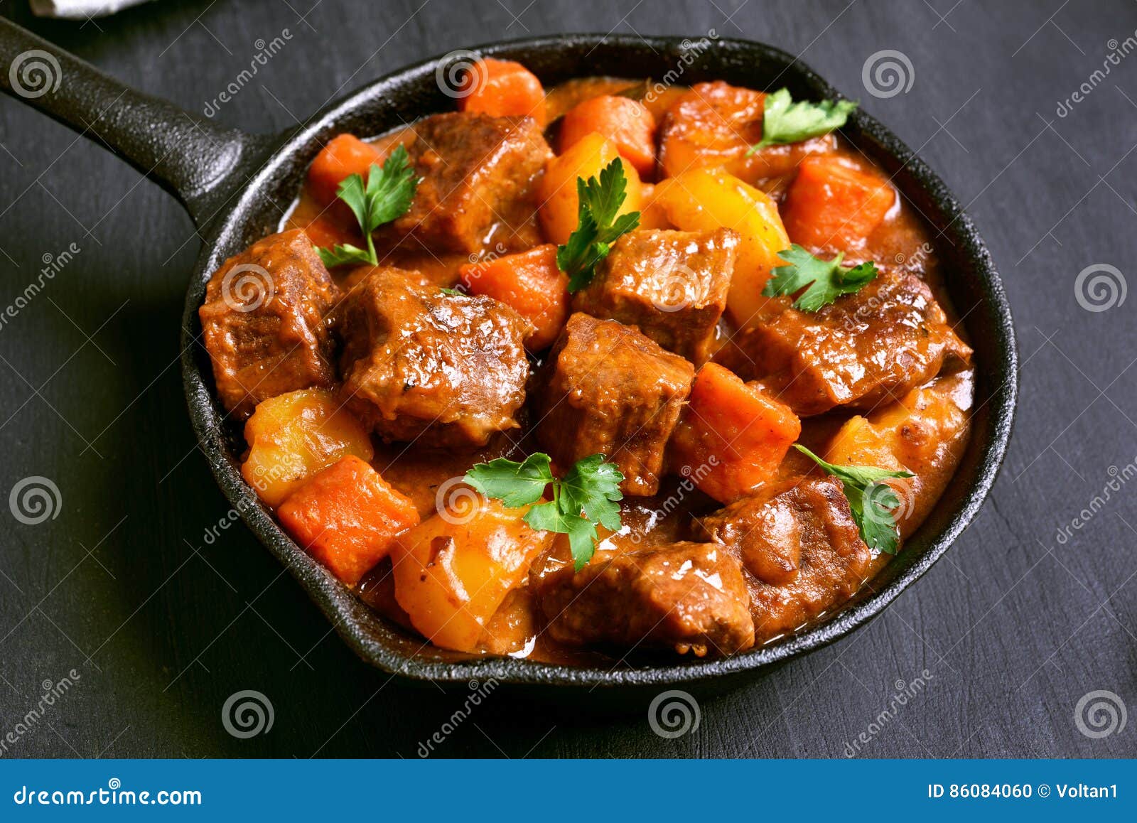 beef stew in frying pan