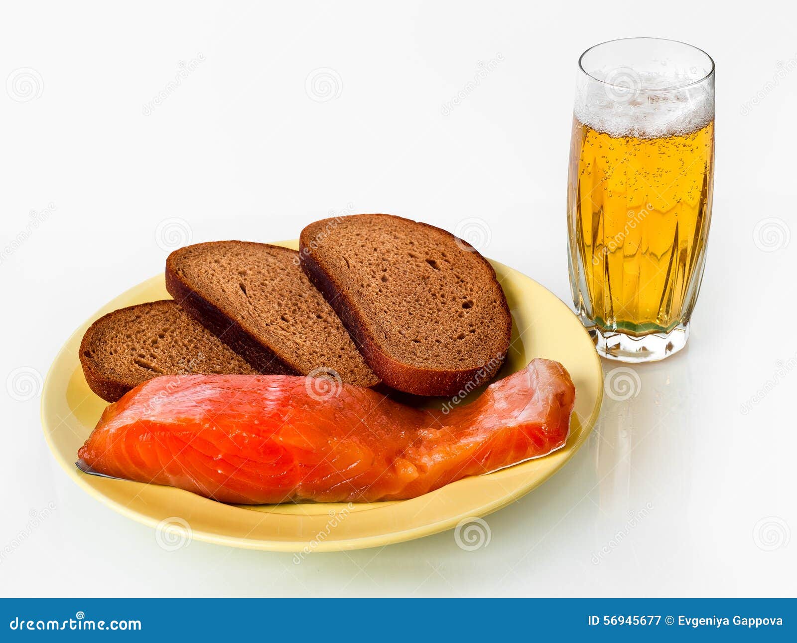 Beer, fish and bread stock image. Image of seafood, drink 56945677
