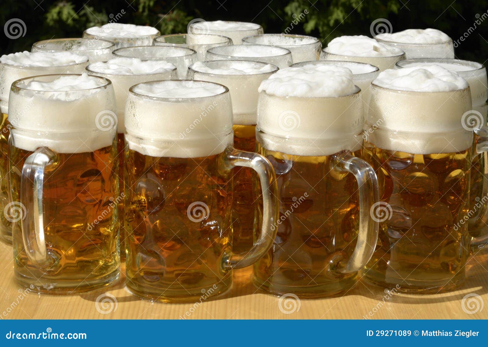 beer jugs in sommer