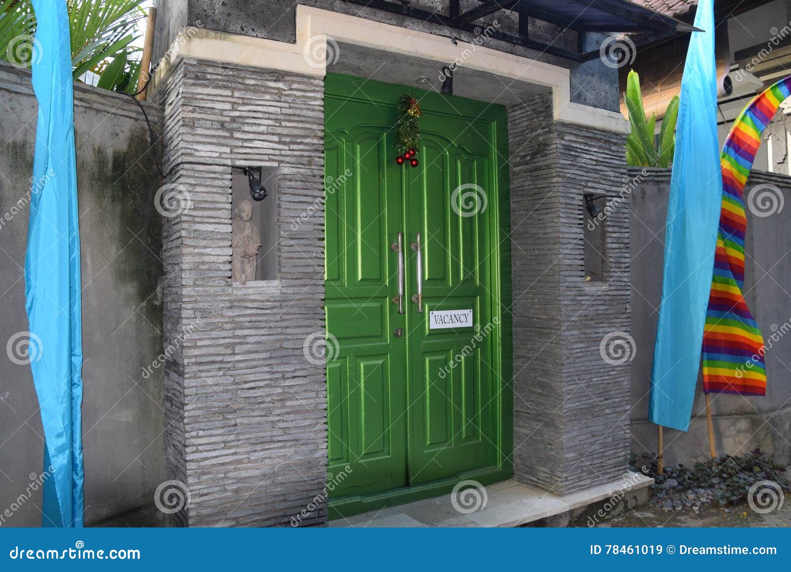 Behind the green door free Behind the green door free