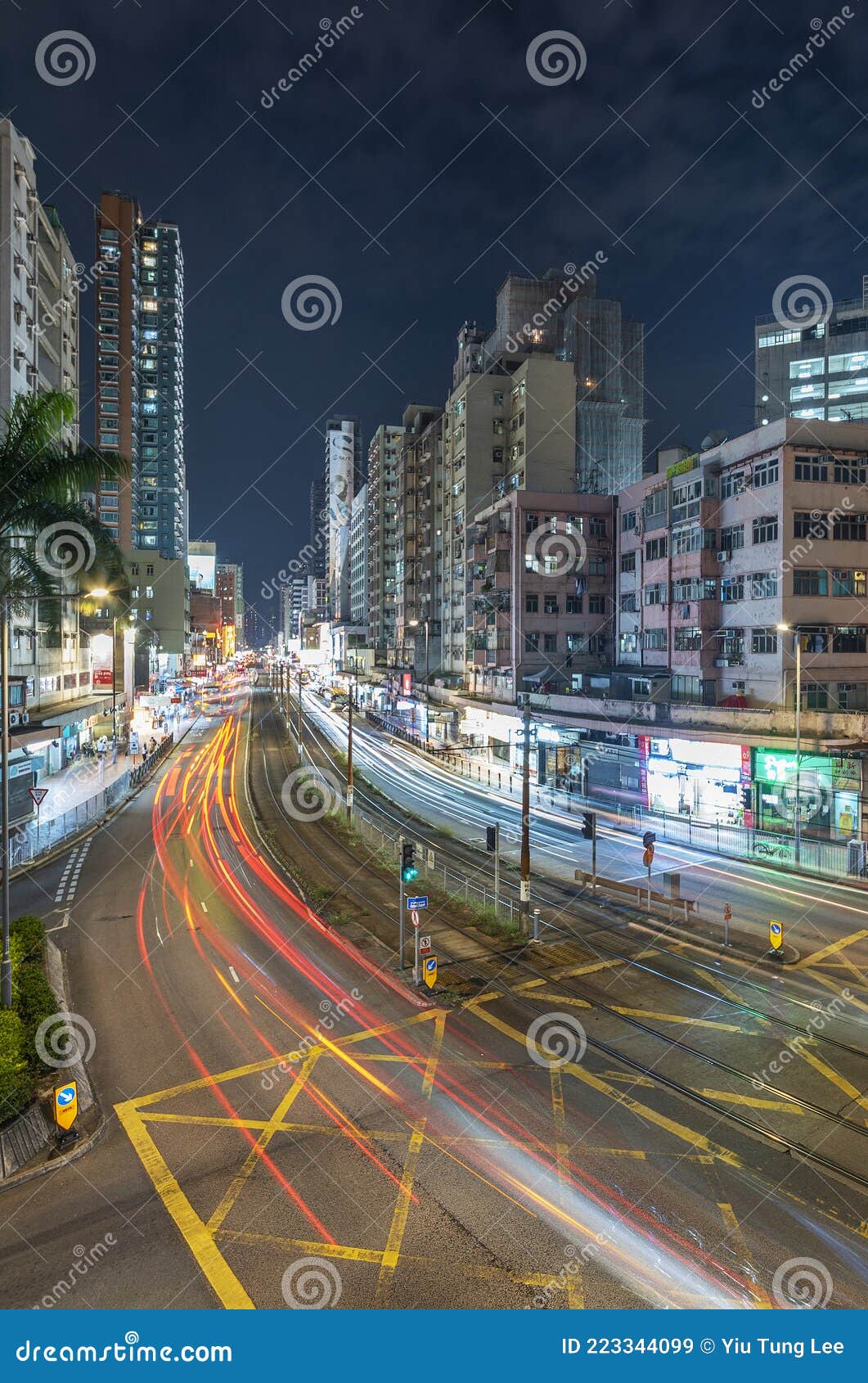 Belebter Verkehr in Der Innenstadt Yuan Lang in Hong Kong China