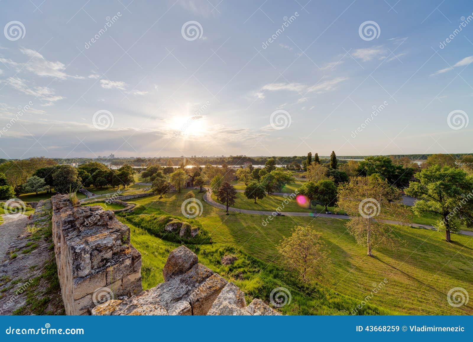 belgrade fortress and kalemegdan park