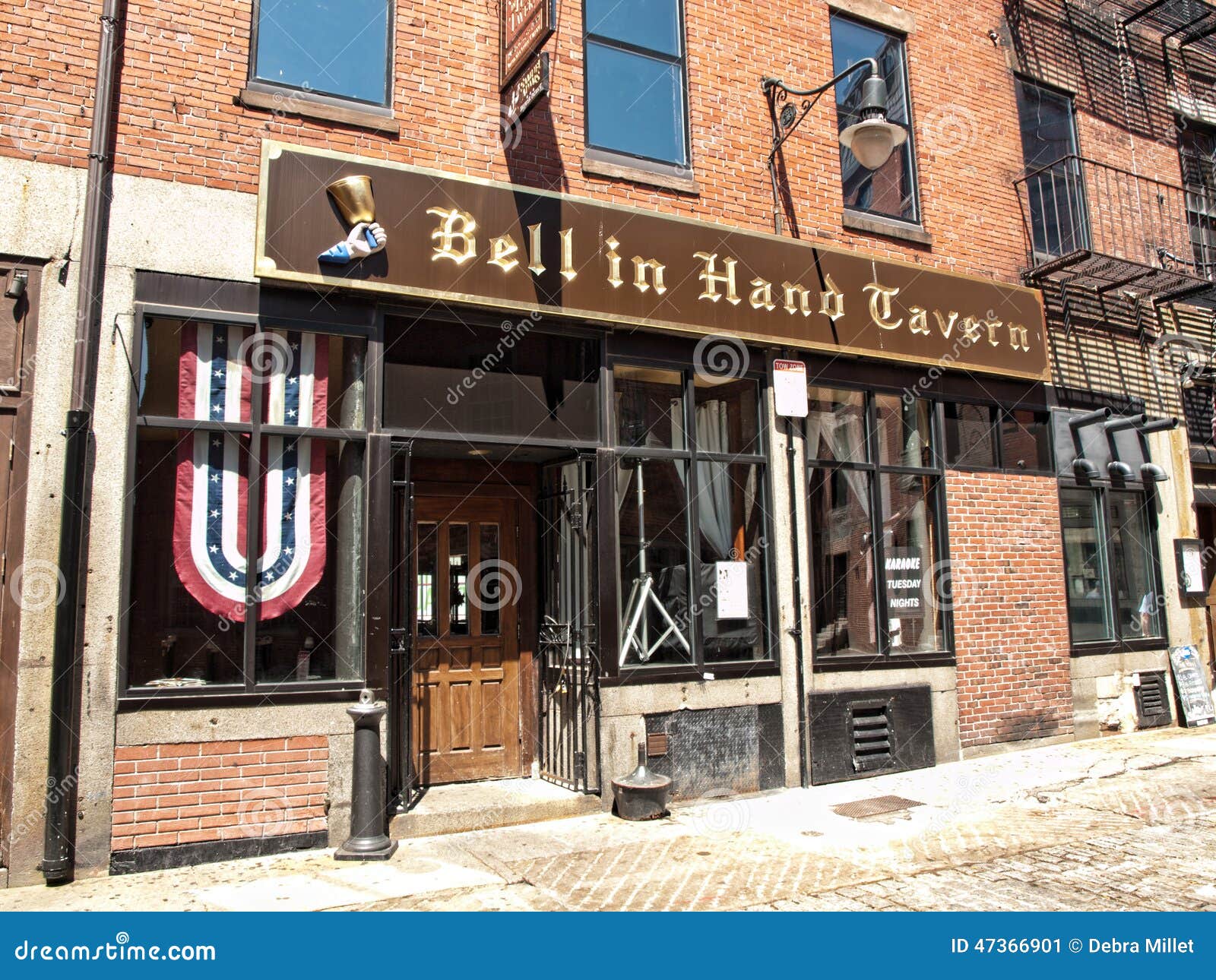 Bell in Hand Tavern editorial photo. Image of bell, exterior 47366901