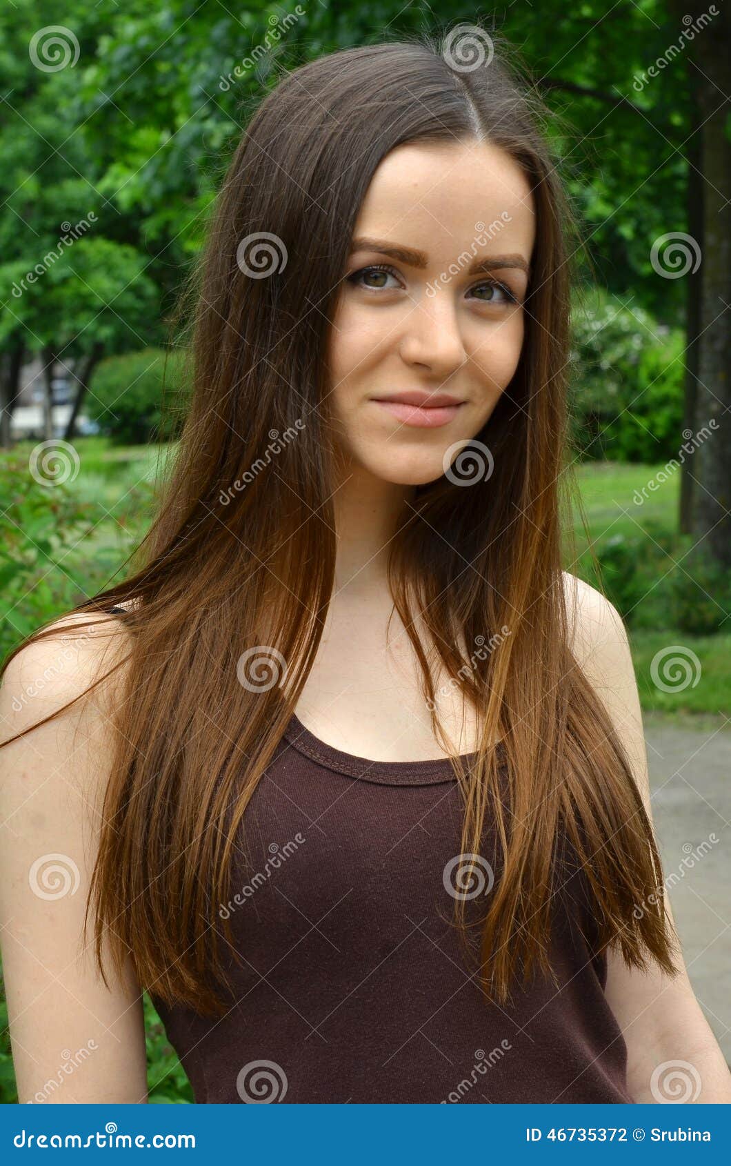 Bella ragazza russa fotografia stock. Immagine di salute 46735372