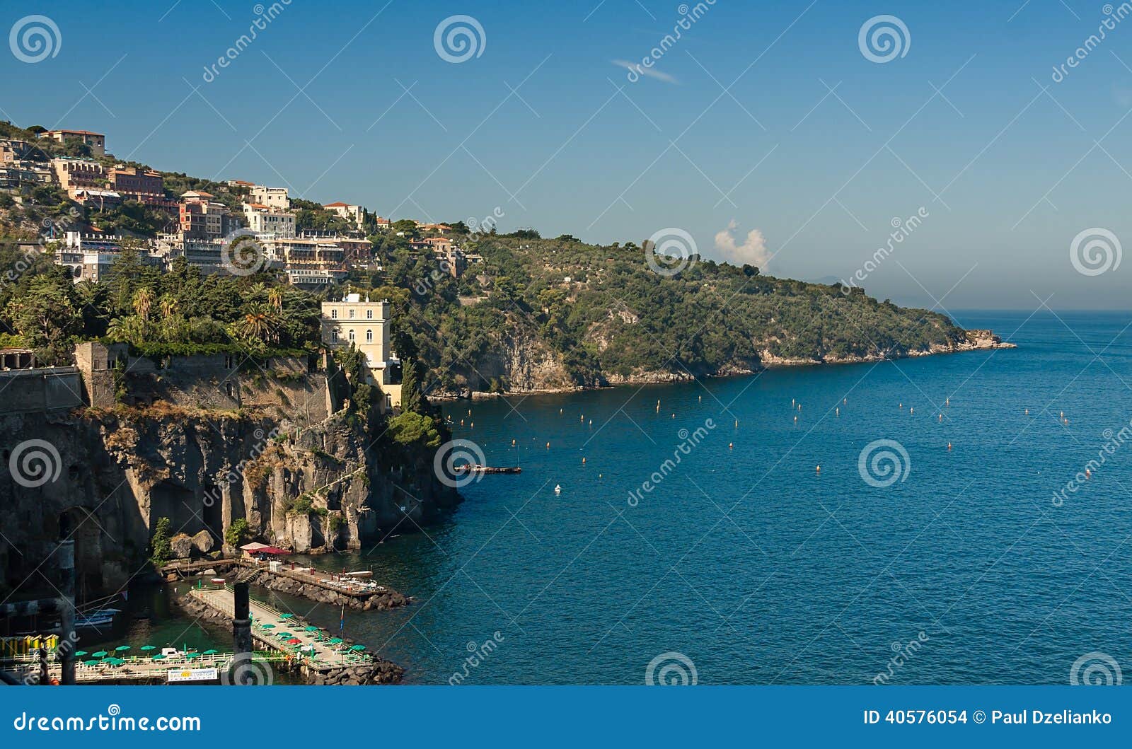 Bella Spiaggia a Sorrento Italia Fotografia Stock Immagine di italia