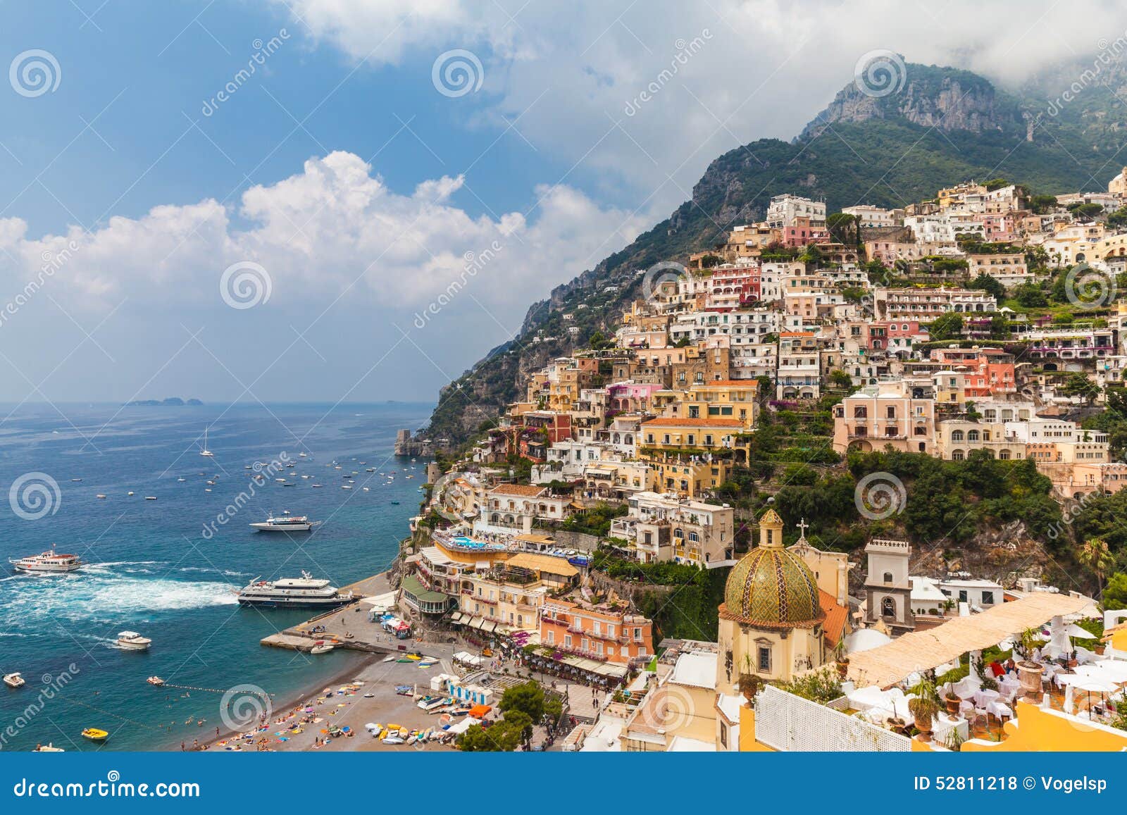 Bella vista di Positano fotografia stock. Immagine di litoraneo - 52811218