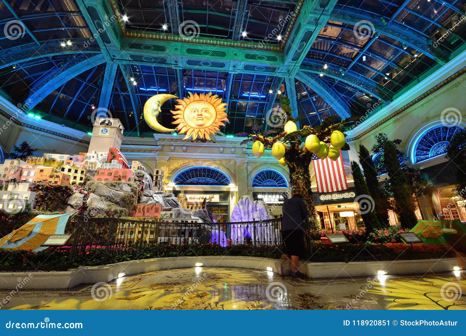 Bellagio Hotel and Casino in Las Vegas, Usa. Editorial Photo - Image of  strip, travel: 118920851