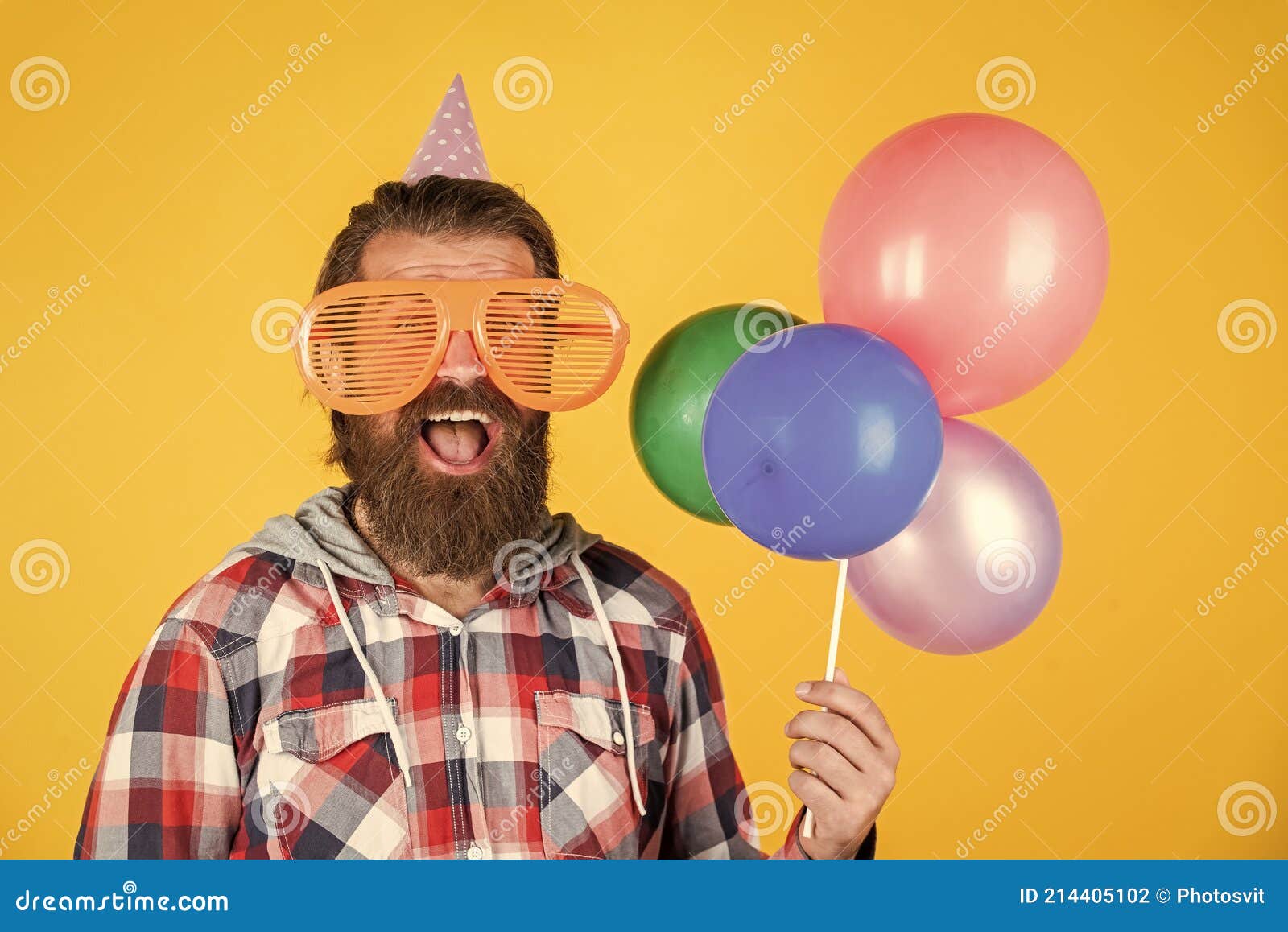 Belle Couleur L Homme Dans Les Verres De Partie Tiennent Des Ballons Fete Joyeux Anniversaire Fete D Entreprise Photo Stock Image Du Bonjour Celebration Belle Couleur L Homme Dans Les Verres De Partie Tiennent Des Ballons Fete Joyeux Anniversaire Fete D Entreprise Photo Stock Image Du Bonjour Celebration