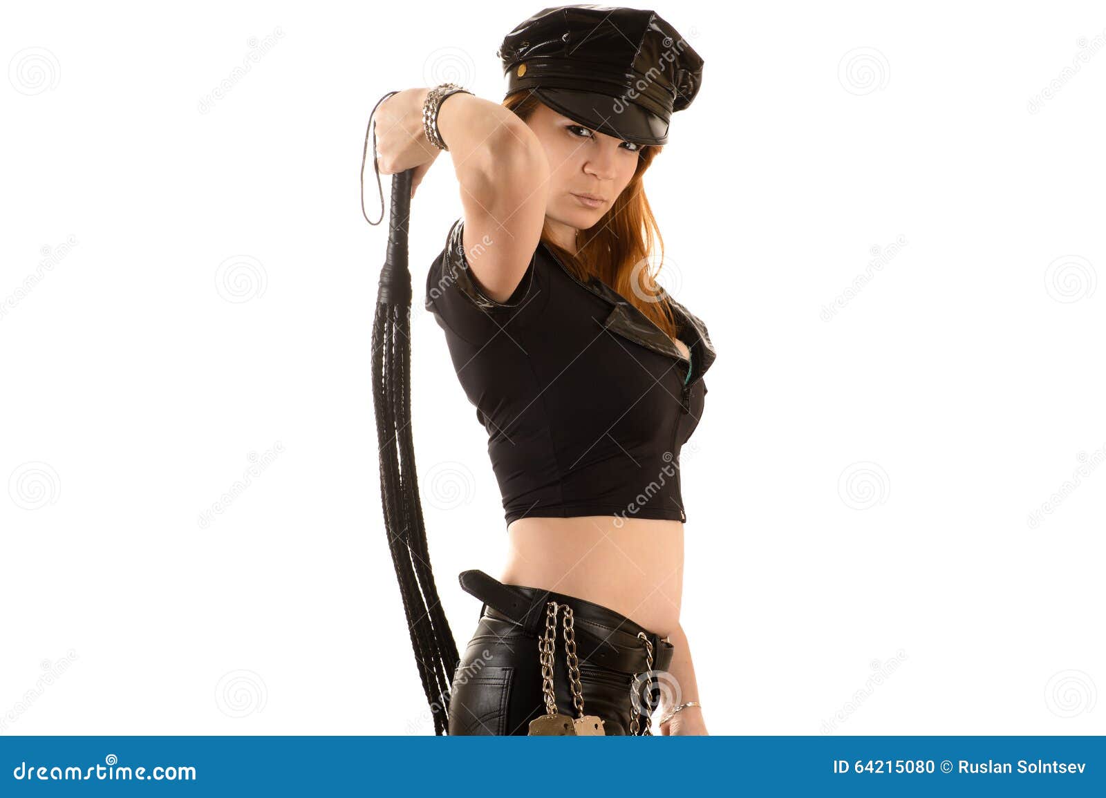Légalite échappement Side Pipes Belle-femme-dans-le-policier-de-costume-avec-un-fouet-64215080