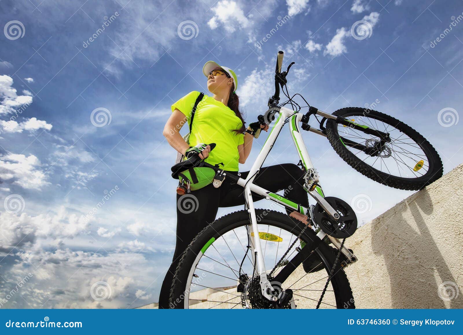 la fille à bicyclette