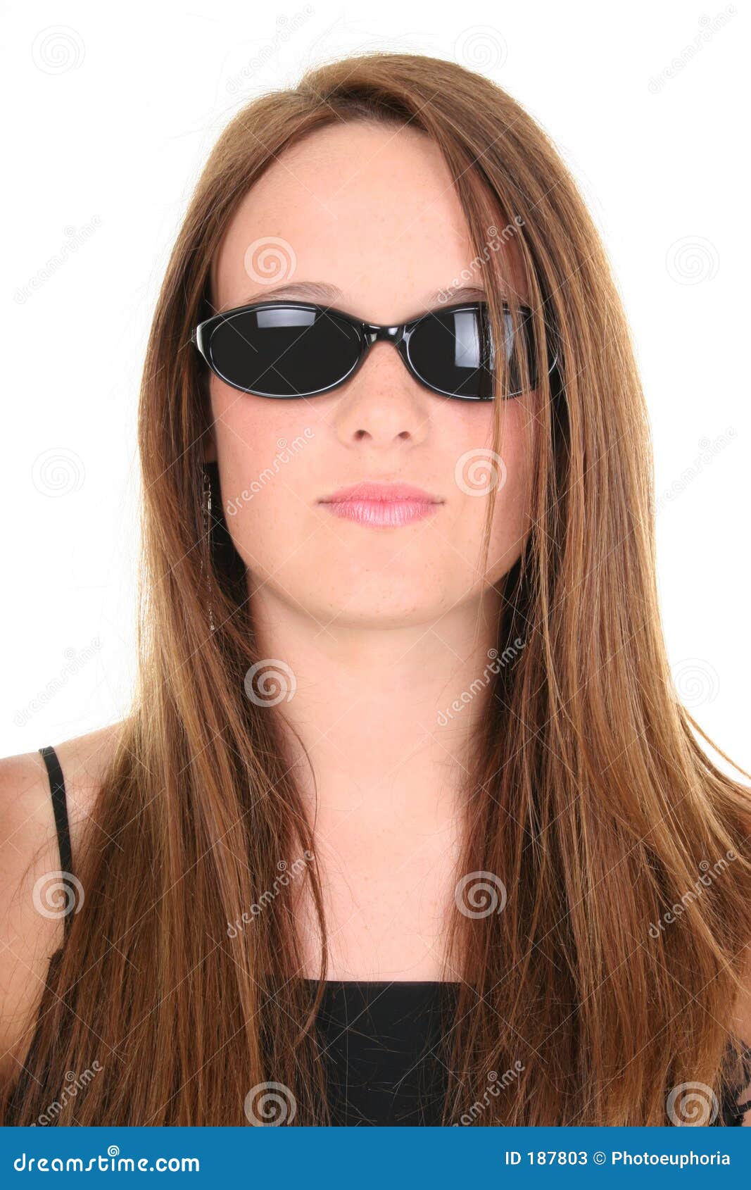 Belle fille avec des lunettes deals