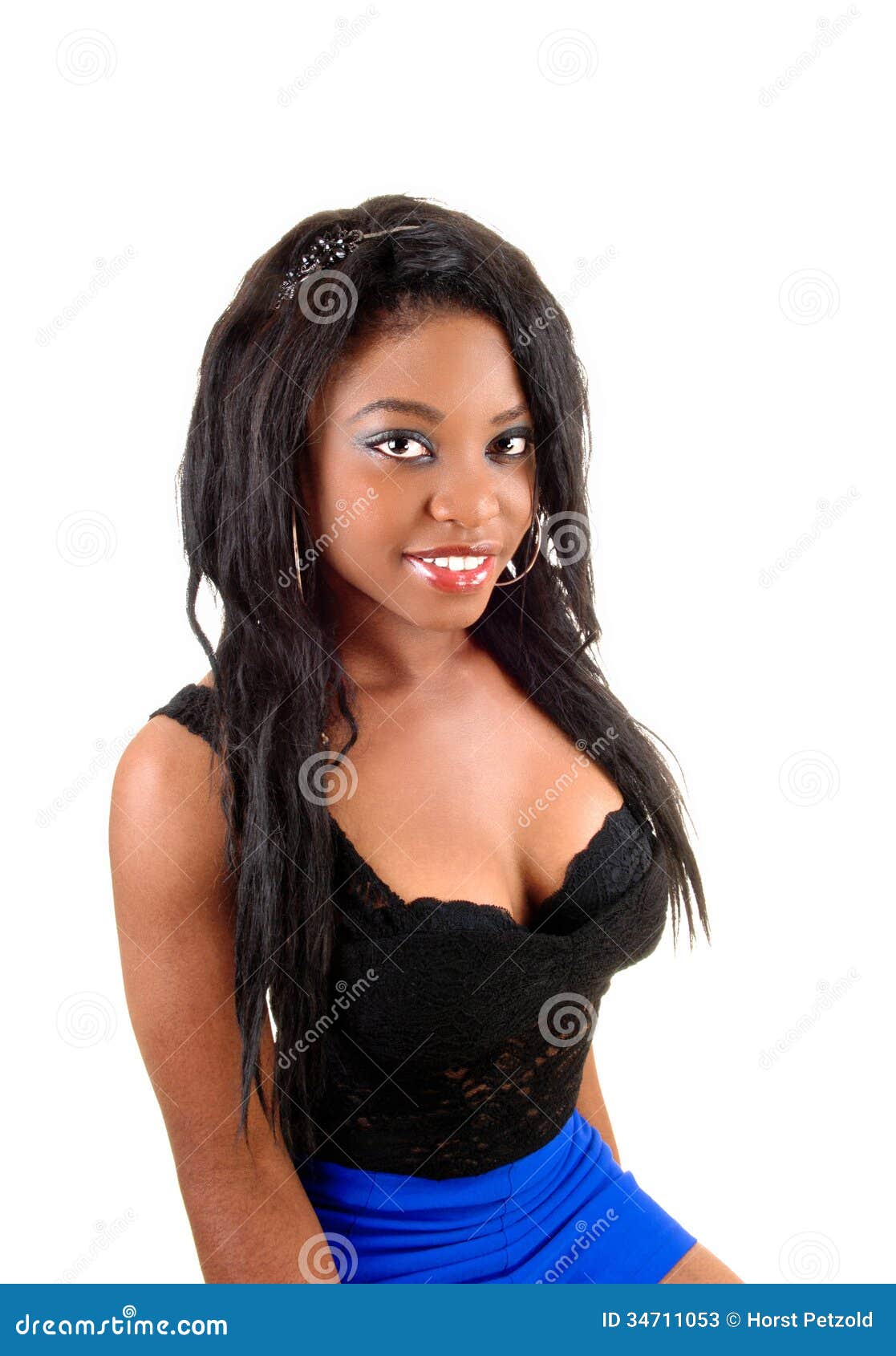 Belle fille noire. image stock. Image du noir, sinueux - 34711053