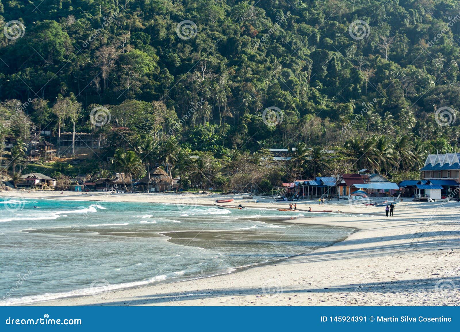 Bellissima Vista Sulla Spiaggia E Barche a Perhentian Besar, Isola Del