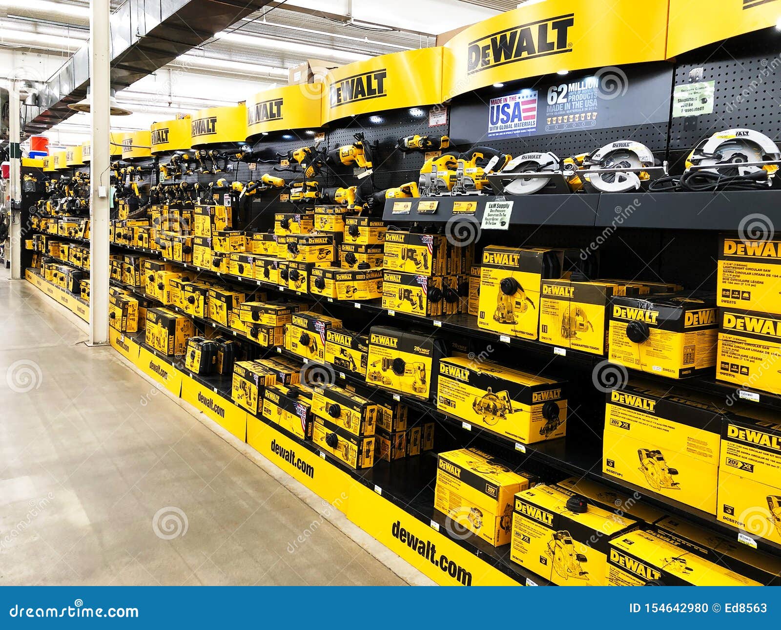 BEMIDJI, MN - 29 JUL 2019: Display of DeWALT Power Tools in Retail Store  Editorial Image - Image of dewalt, electrical: 154642980