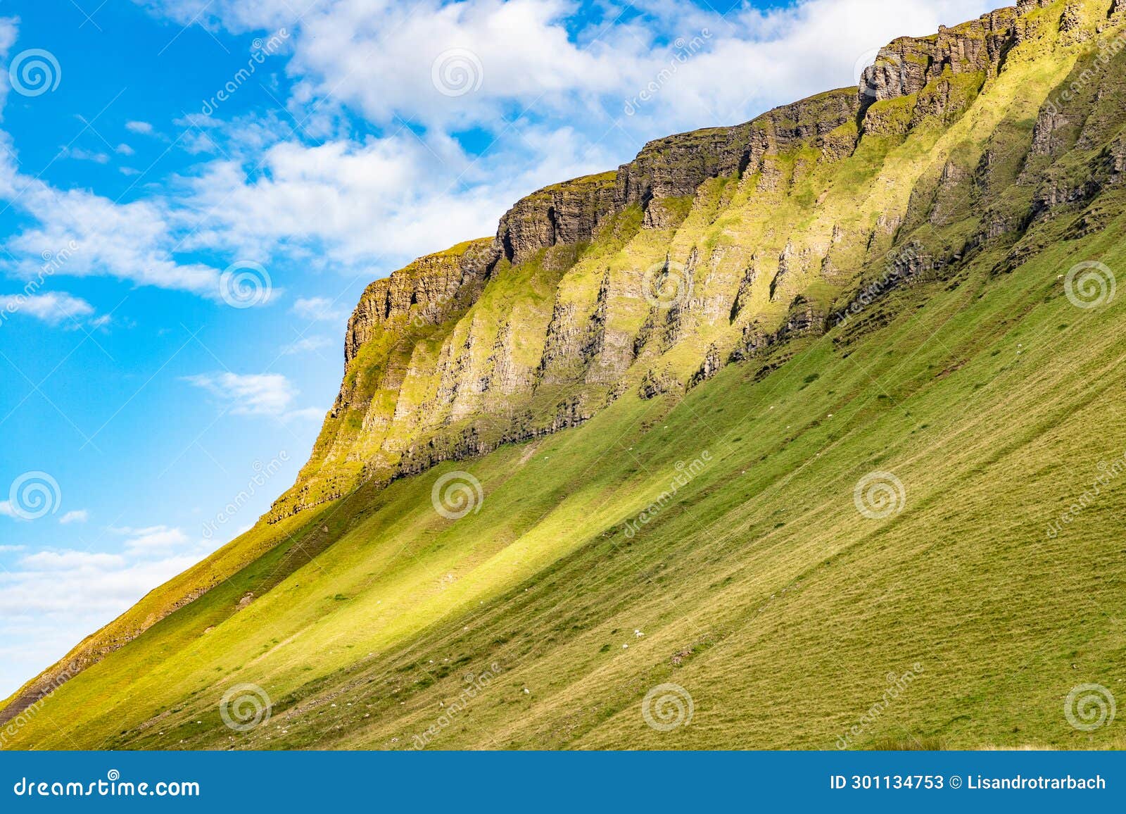 benbulbin mountain with rocks and vegetation