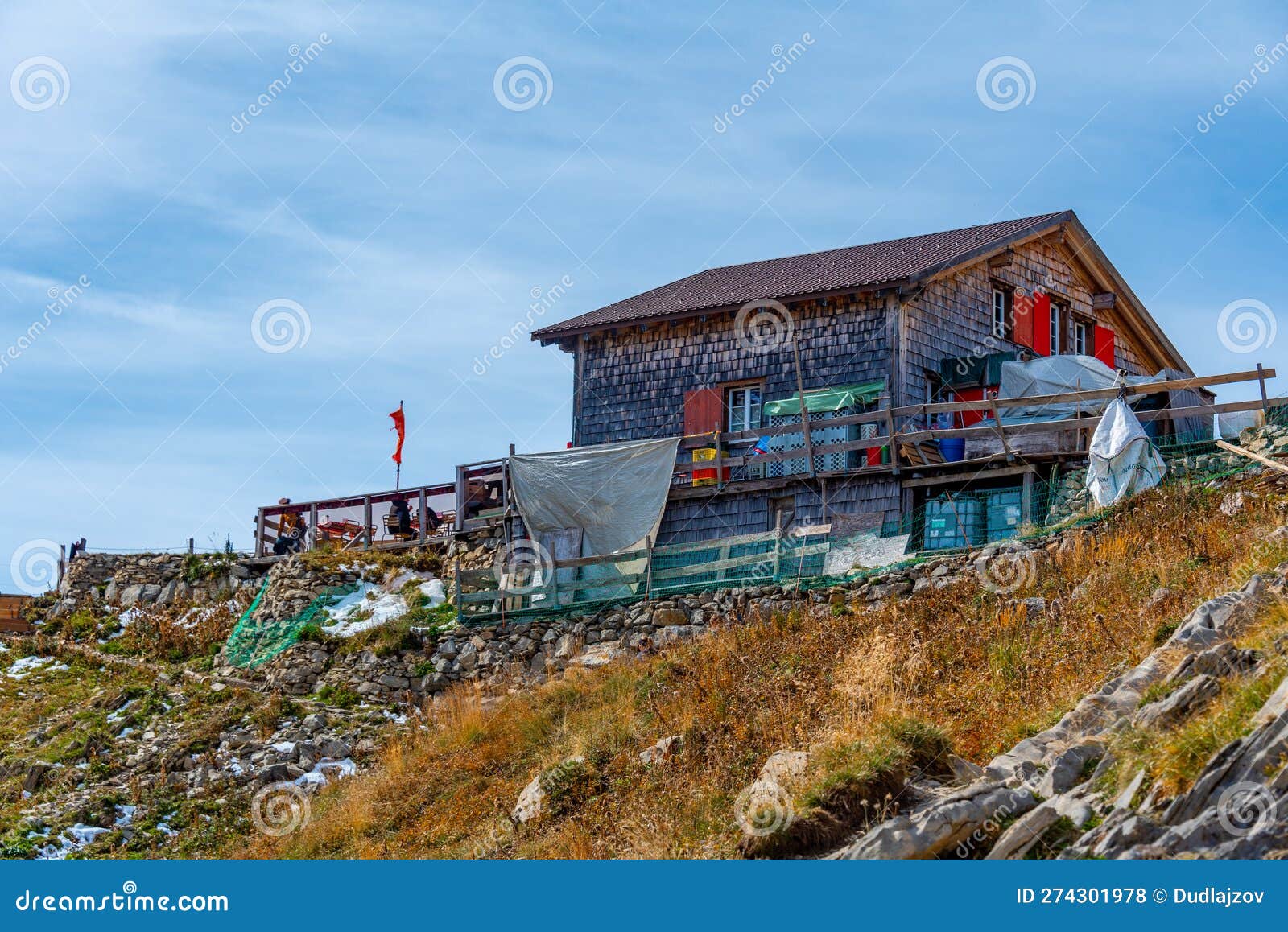 berghaus maenndlenen at swiss alps