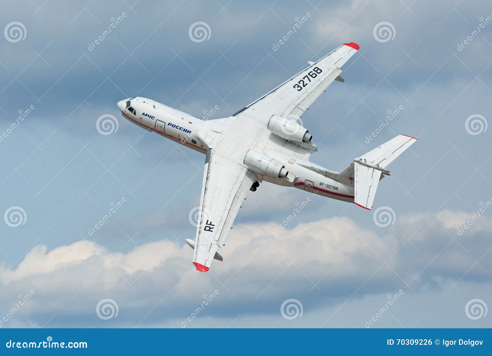 The Amphibian / The Beriev Be-200 Altair / Russian Flying Boat