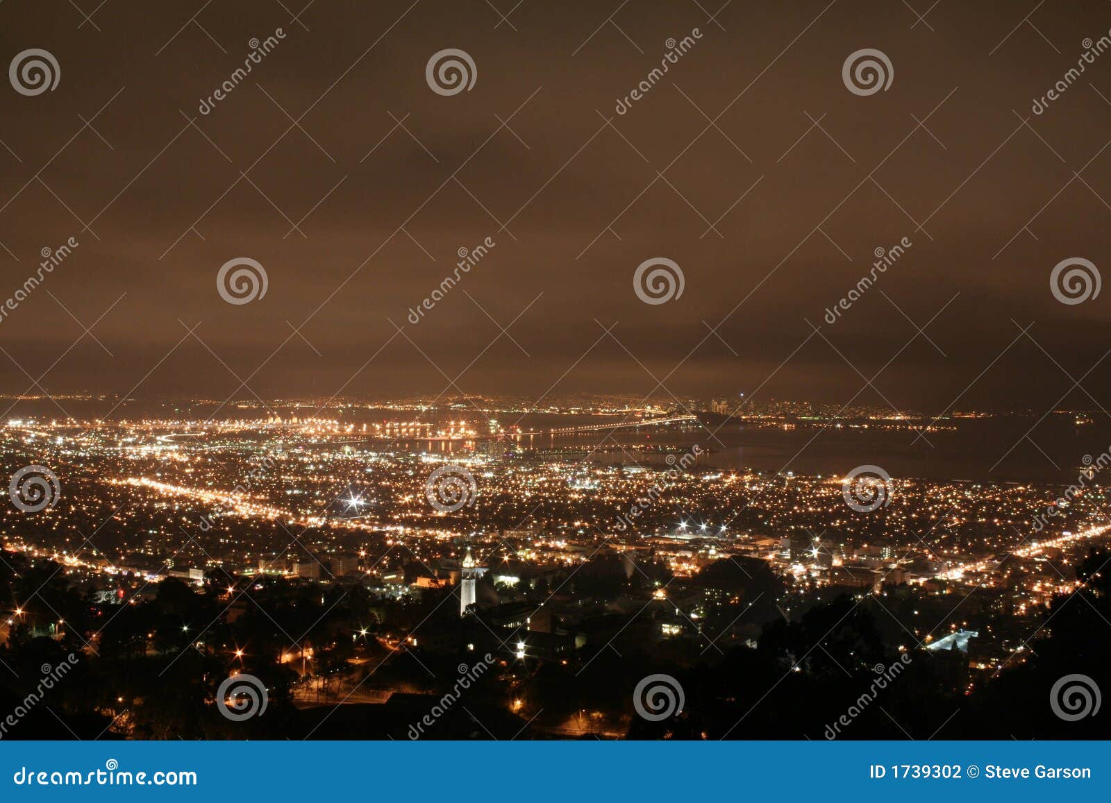 Berkeley at night stock photo. Image of carillon, reflections 1739302