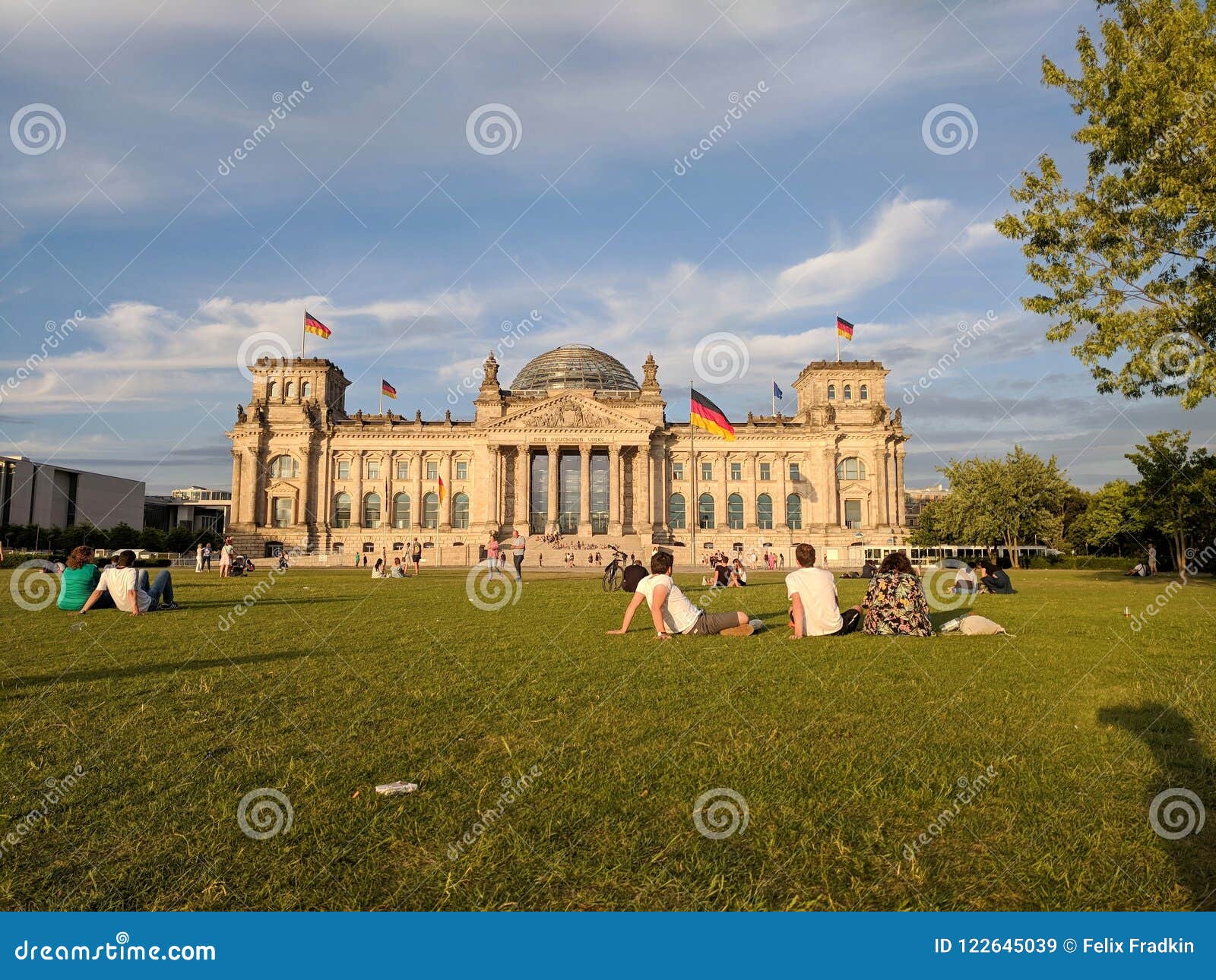 Berlin redaktionelles stockbild. Bild von regierung 122645039