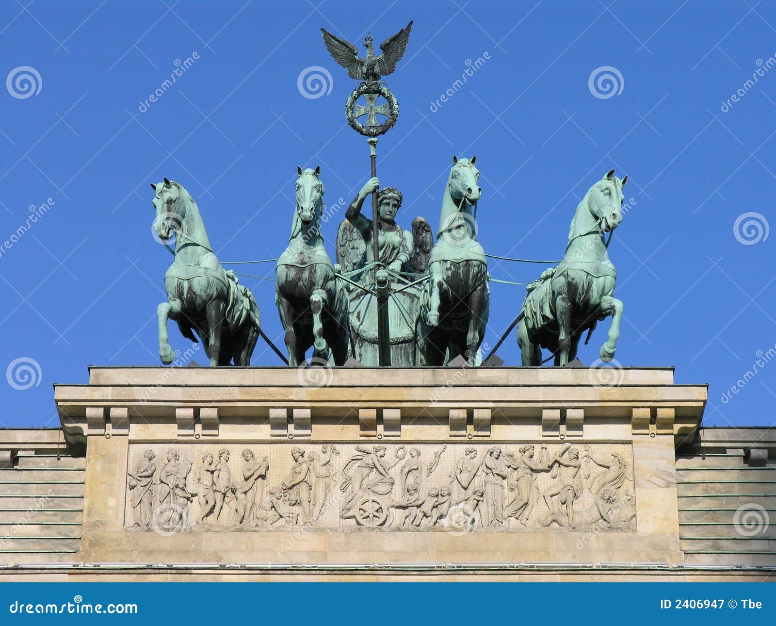 berlin quadriga brandenburg gate