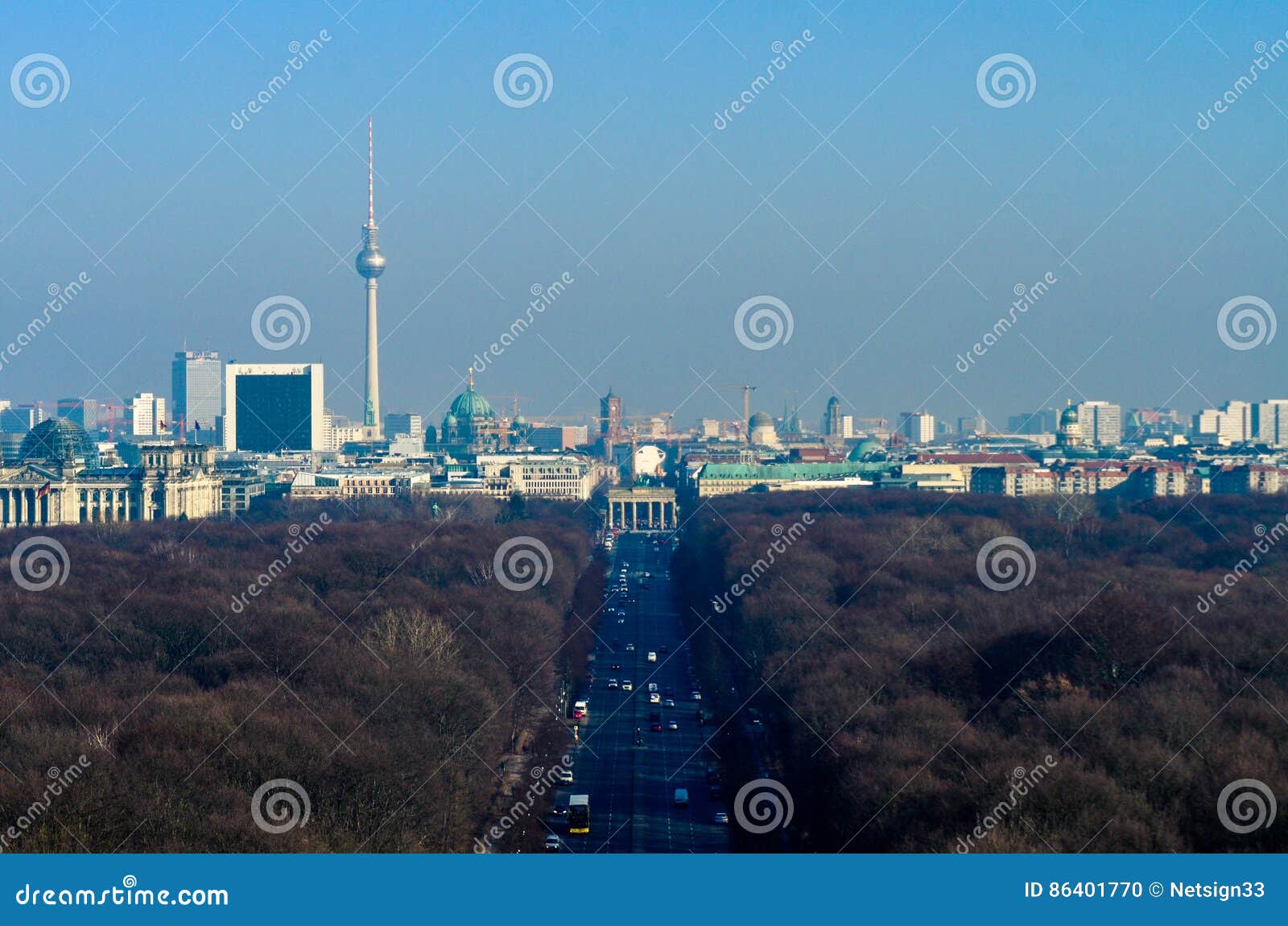 berlin skyline with brandenburg gate