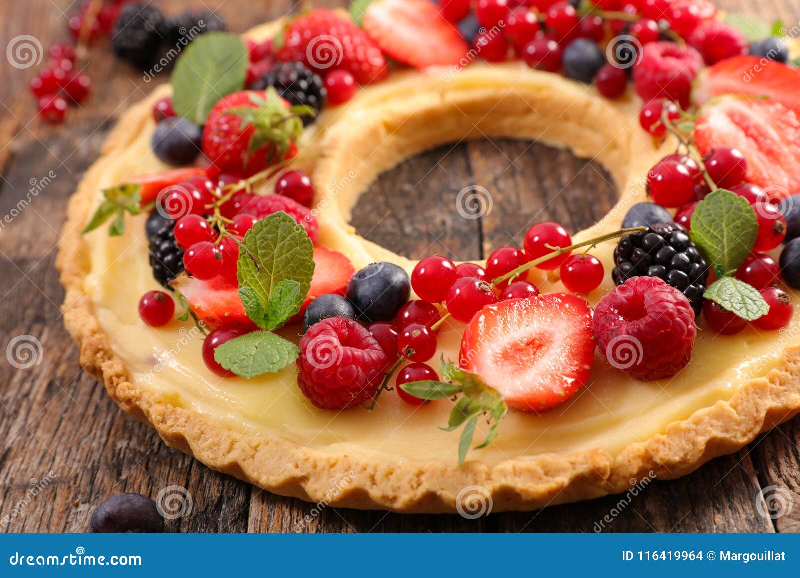 Berry fruit cake stock photo. Image of summer, dessert 116419964