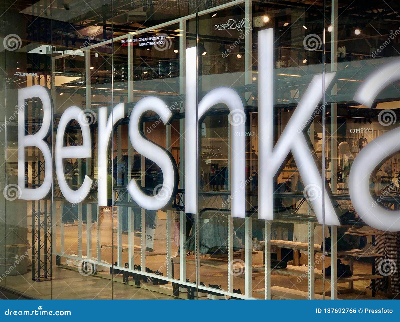 Bershka Retail Store in Moscow, Russia. Editorial Photo - Image of fashion,  customer: 187692766