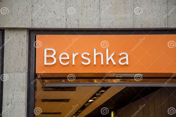 Bershka store editorial photography. Image of commercial - 91591577