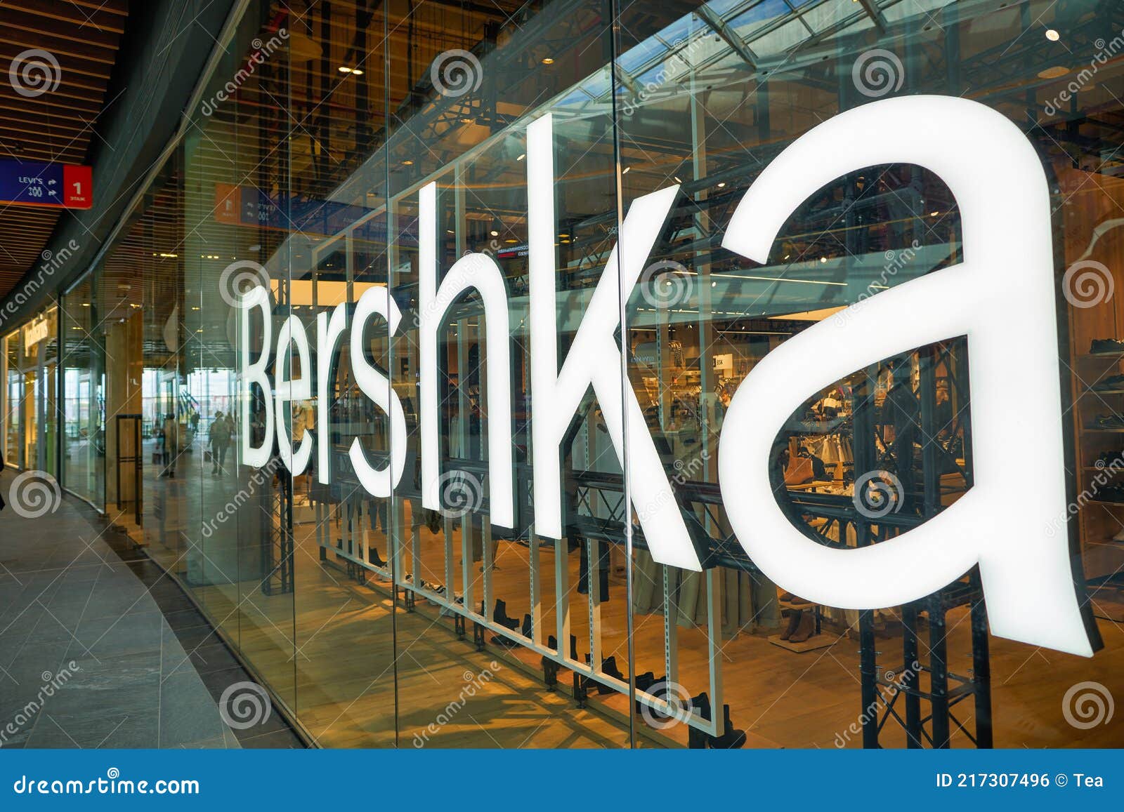 Bershka Storefront at Salaris Shopping Mall Editorial Photo - Image of ...