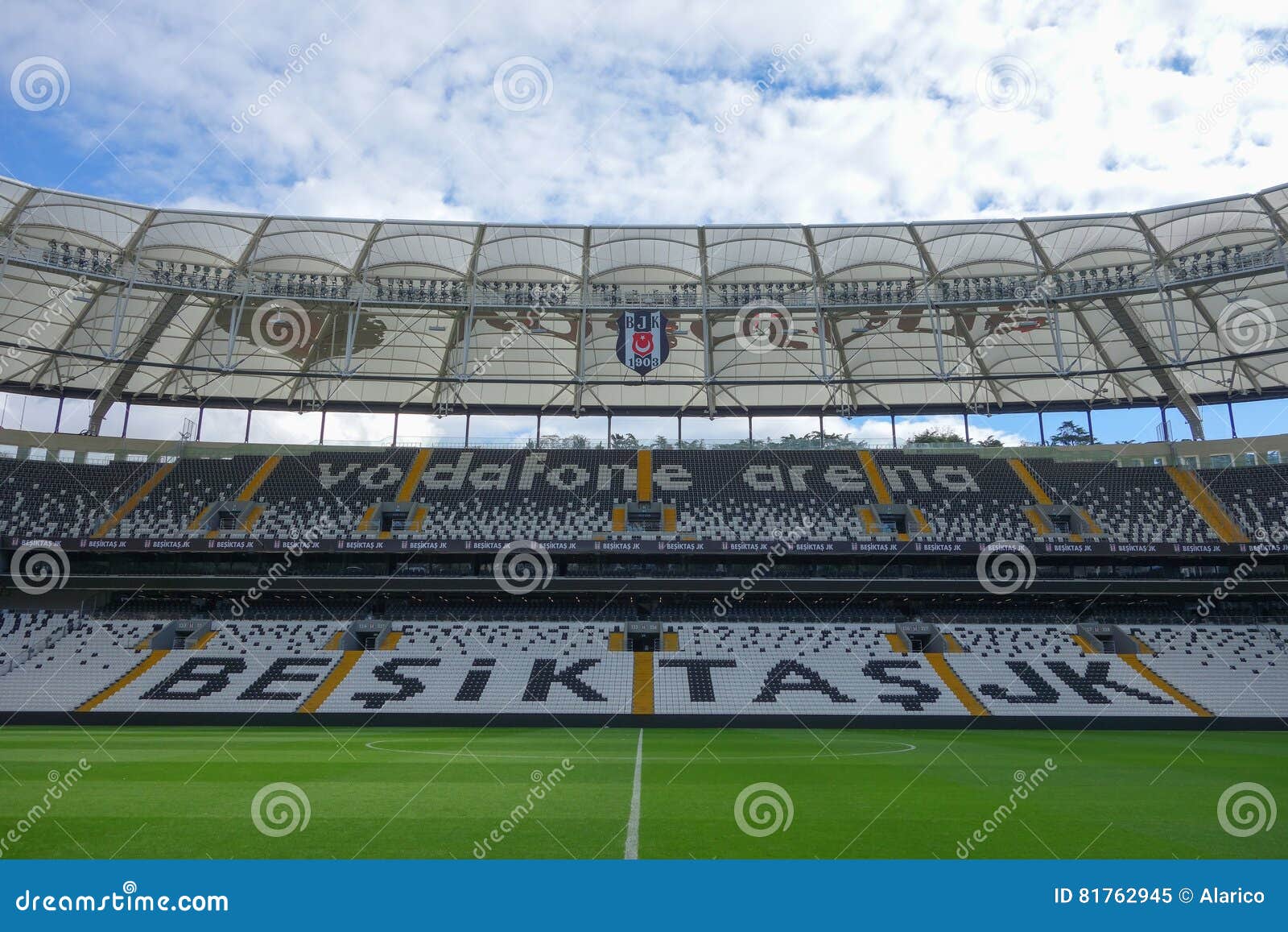 Besiktas Vodafone Arena In Istanbul Editorial Image Image Of Play Town