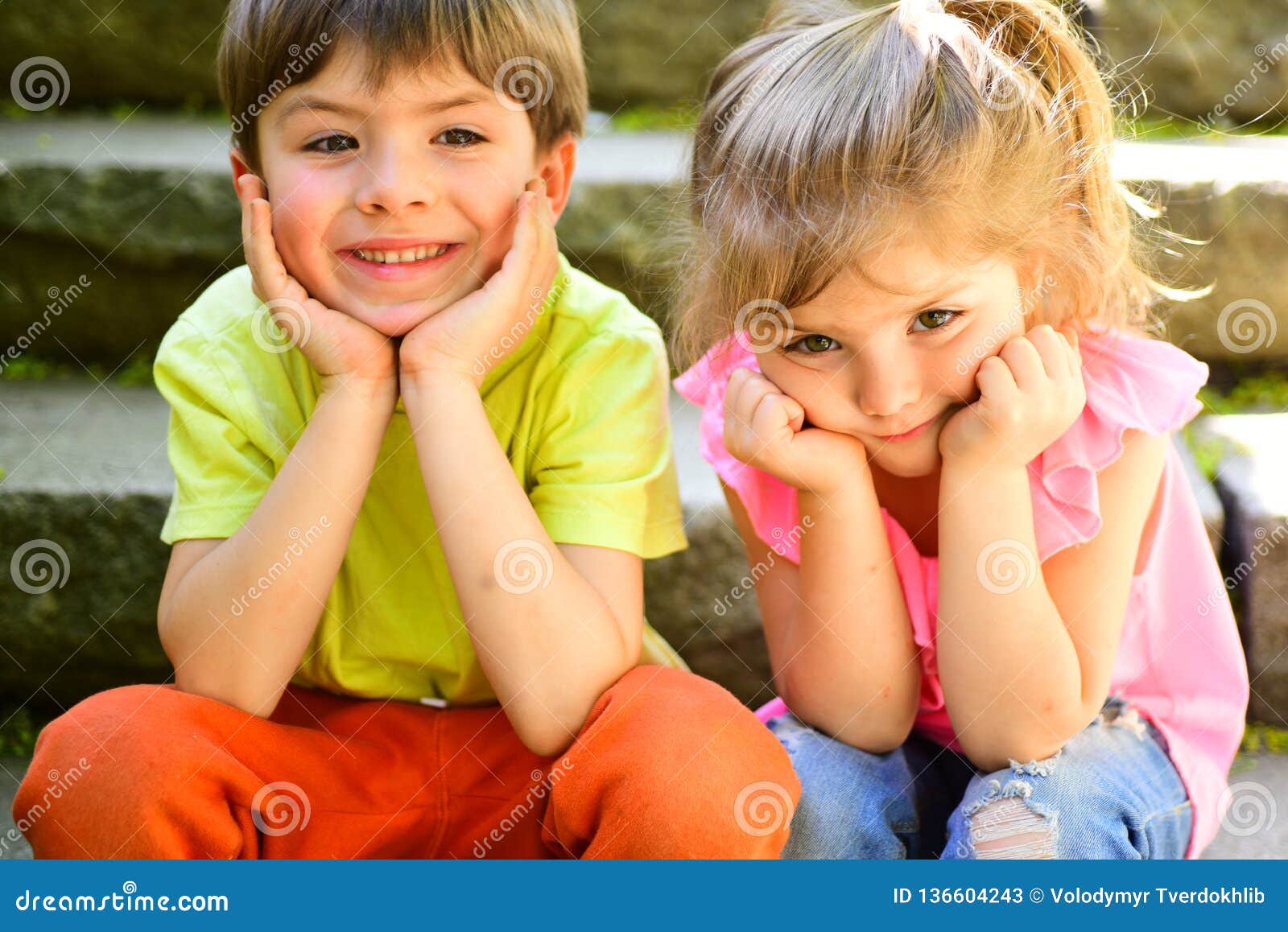 931 Little Boy Girl Best Friends Photos Free Royalty Free Stock Photos From Dreamstime