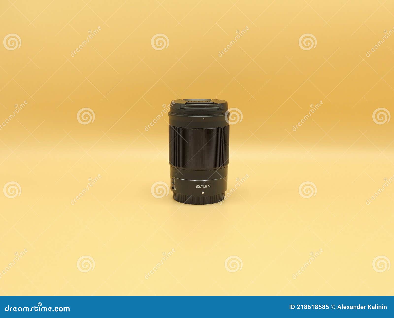 best portrait lens nikon nikkor z 85mm 1.8 s black on yellow background. opinion of the european association