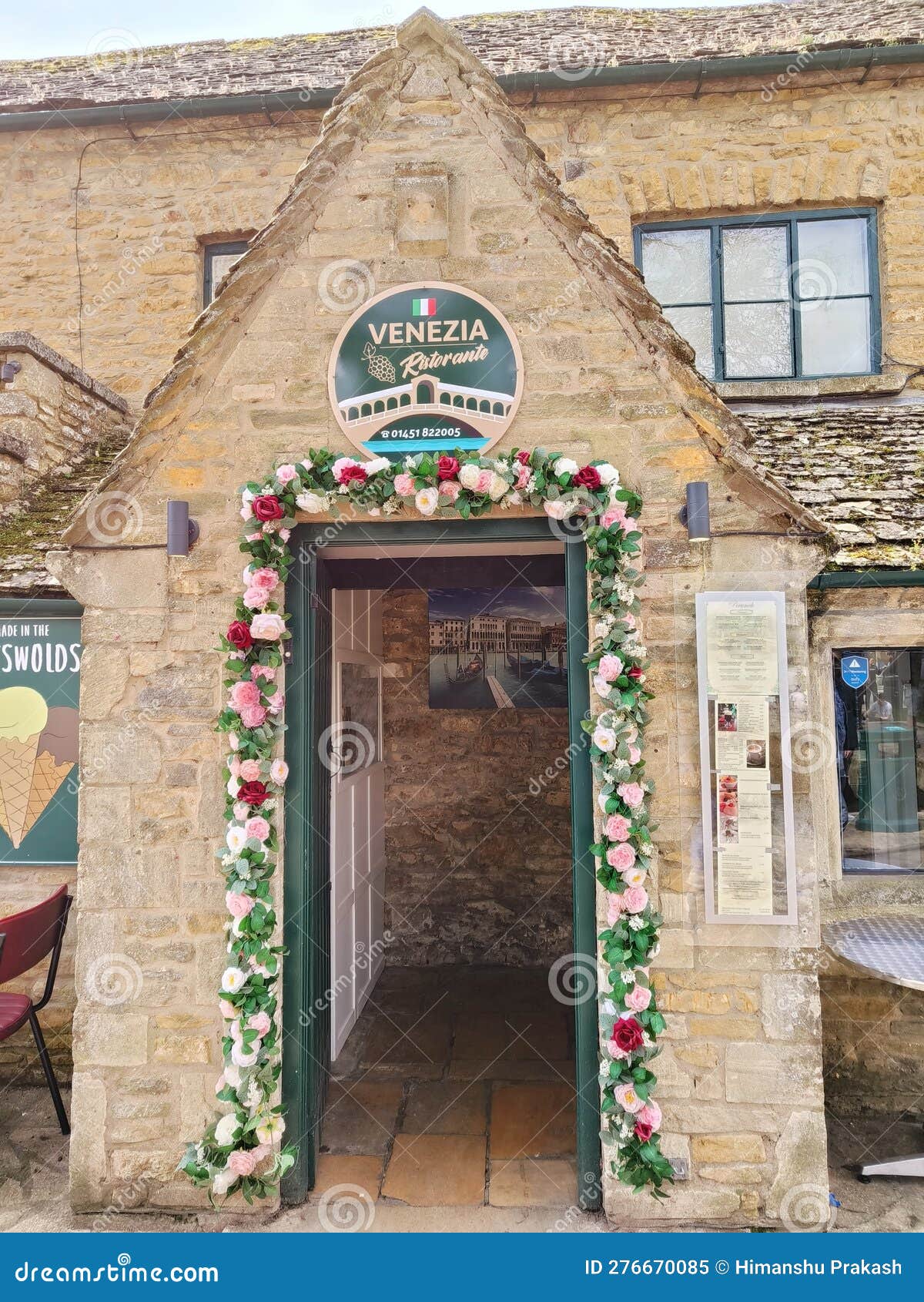 Best Restaurant in Town at Cotswold Editorial Image Image of house