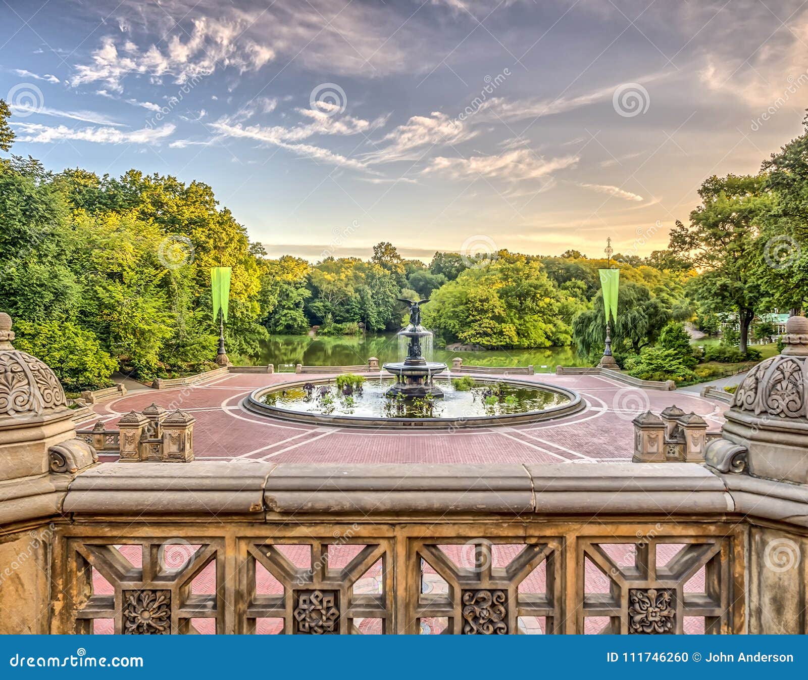 Bethesda Terrace and Fountain overlook The Lake in New York City's Central  Park Stock Photo - Alamy