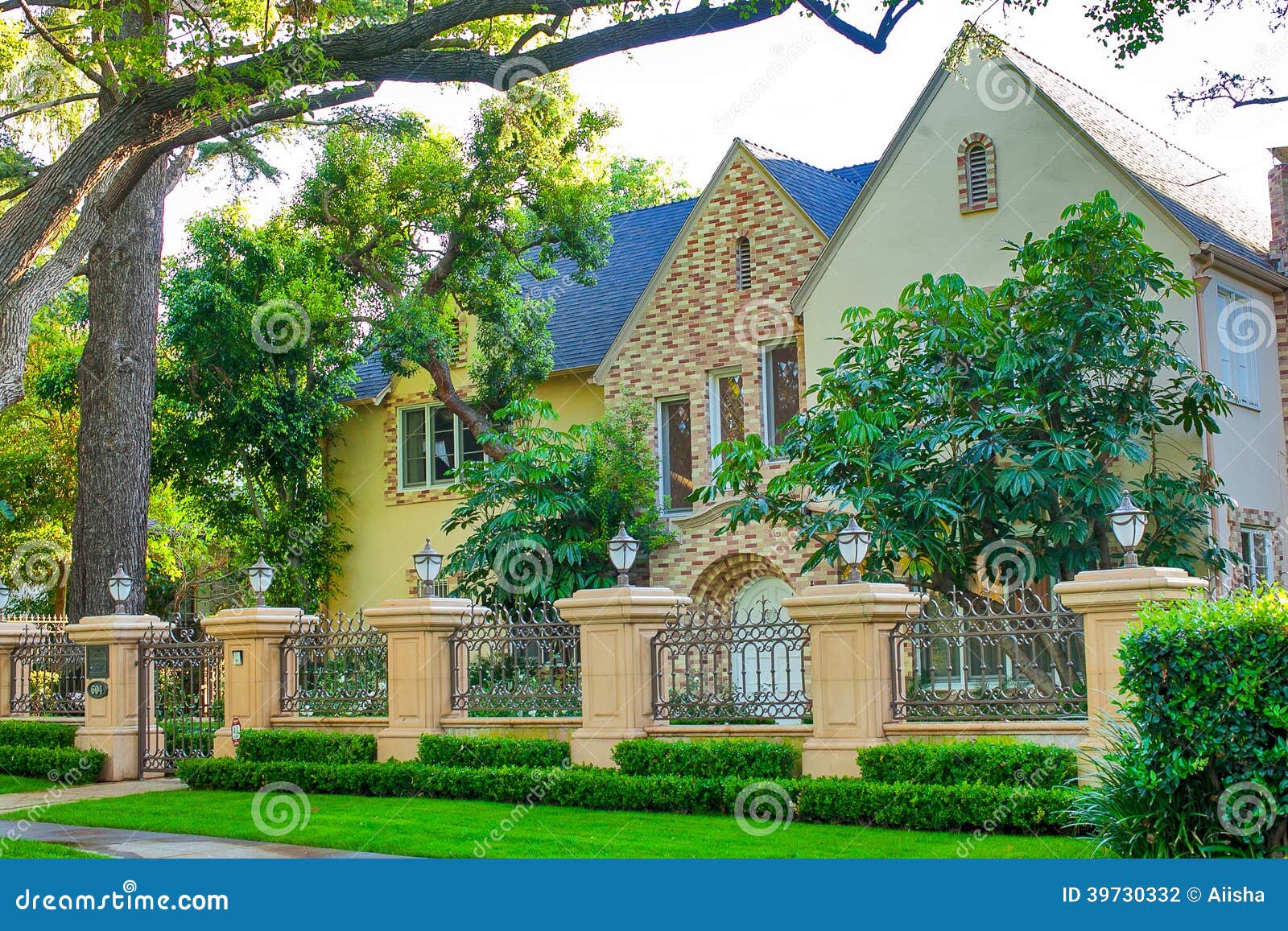 Beverly Hills house stock photo. Image of group, quiet - 39730332