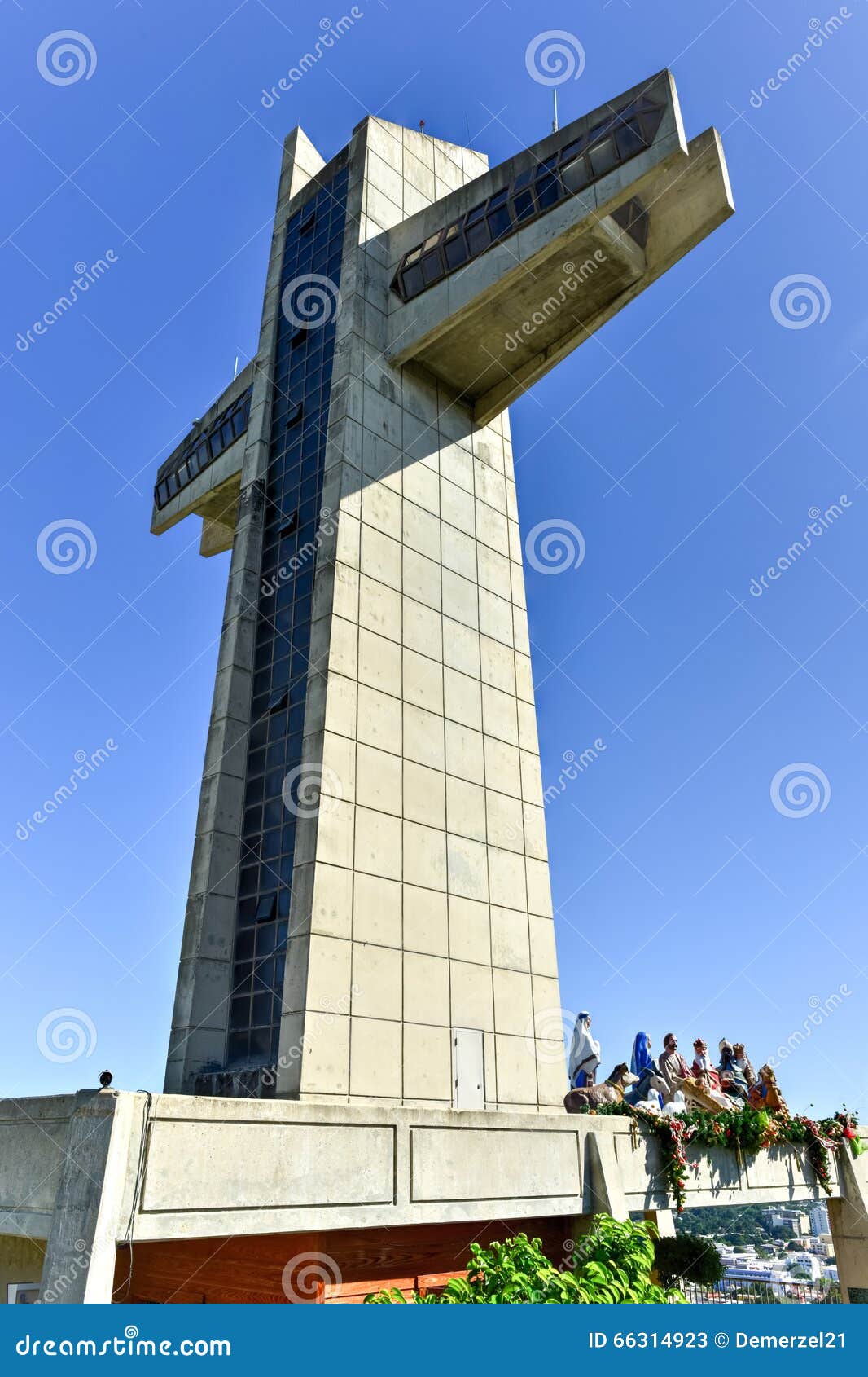 Bewaker Cross in Ponce, Puerto Rico Stock Afbeelding Image of toren
