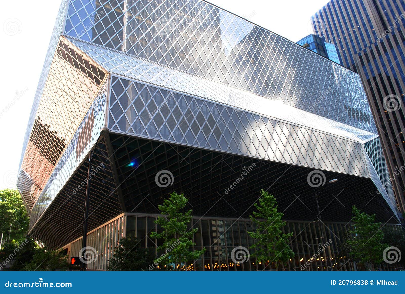 O edifício de biblioteca pública de Seattle