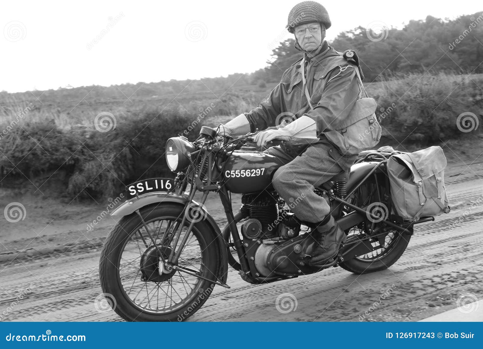Bici De La Motocicleta De La Segunda Guerra Mundial Foto de archivo  editorial - Imagen de transporte, soldado: 126917243