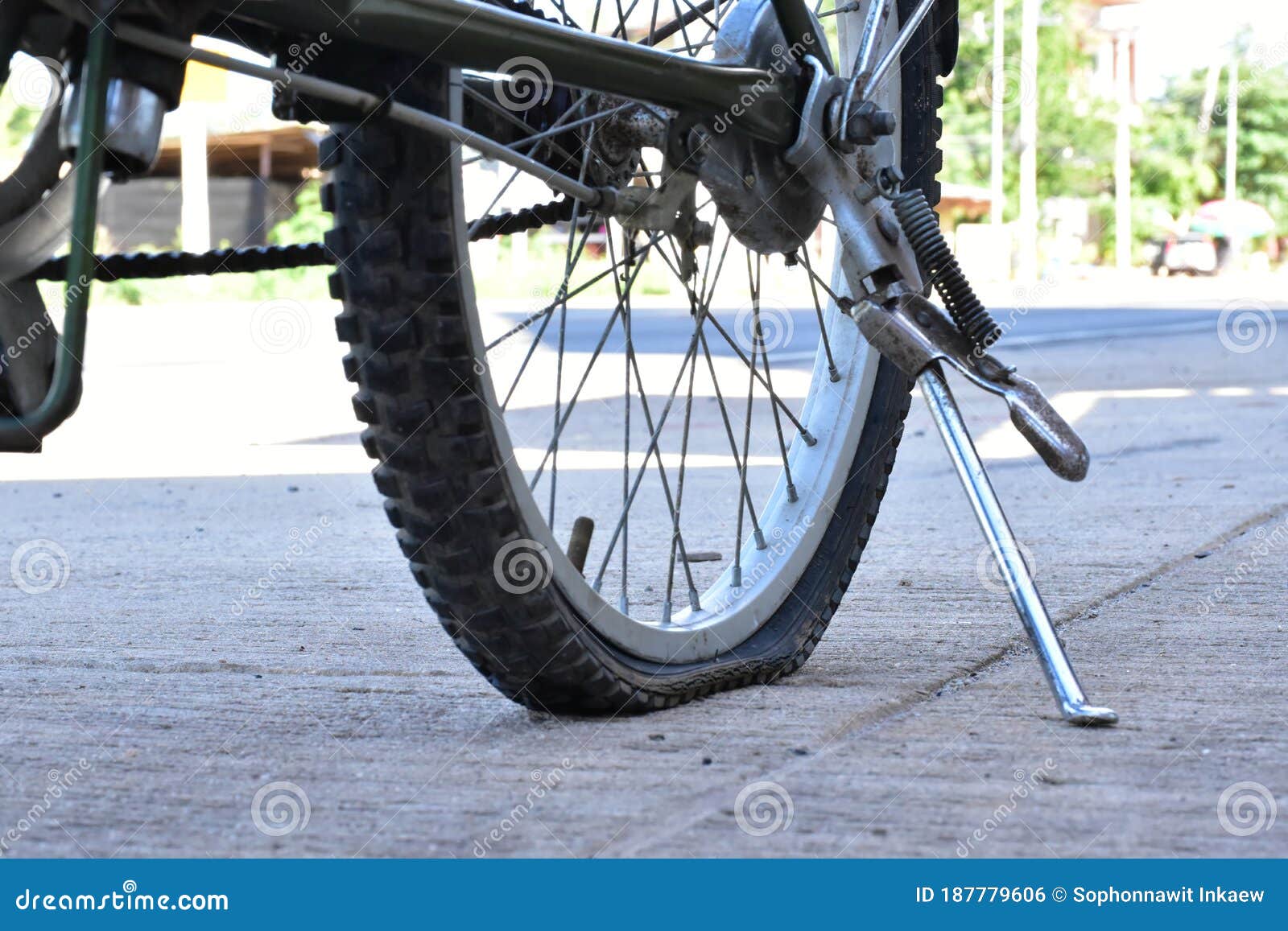 Bicycle flat tires stock photo. Image of fast, flat 187779606