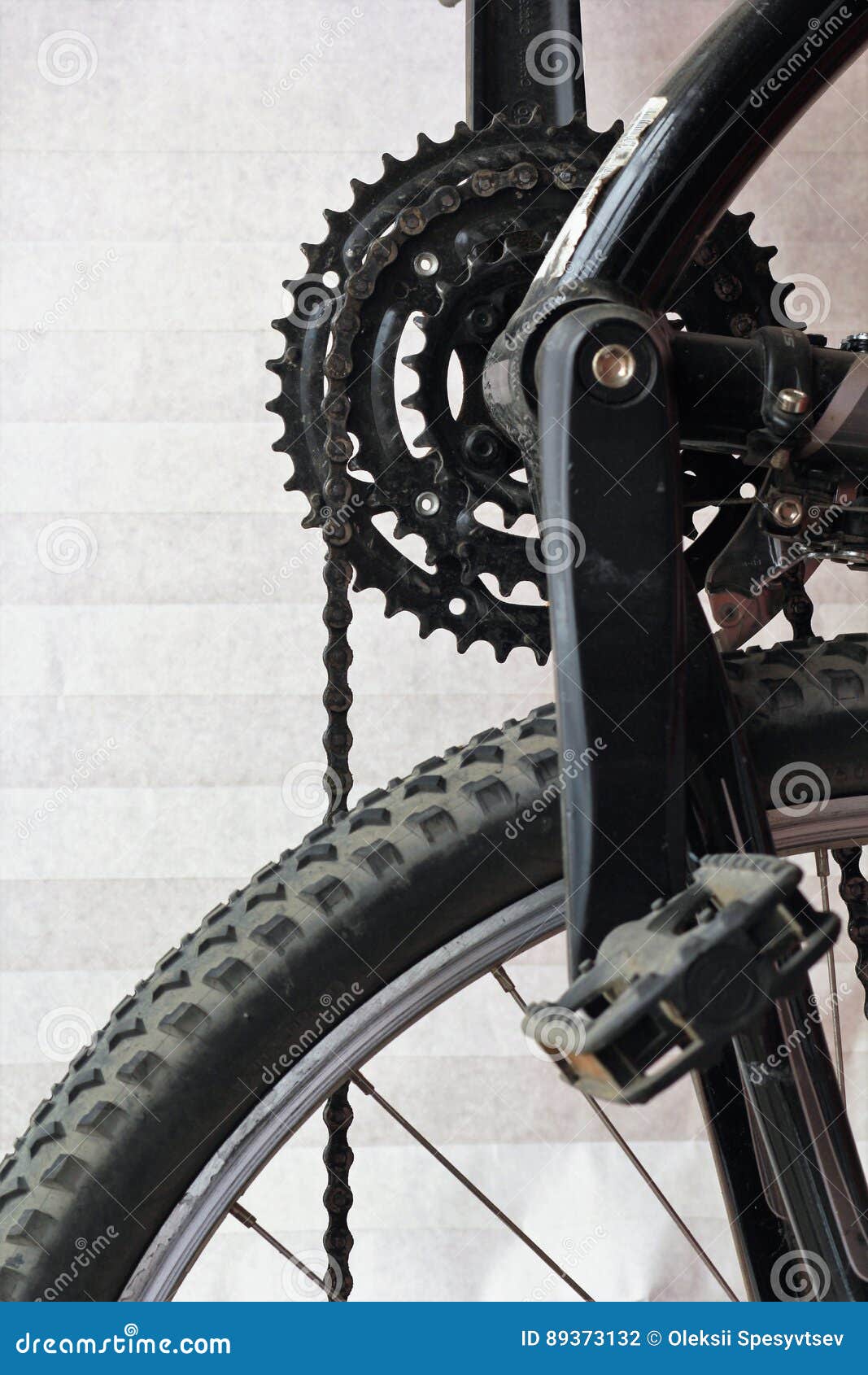 Bicycle gear and chains stock photo. Image of system 89373132