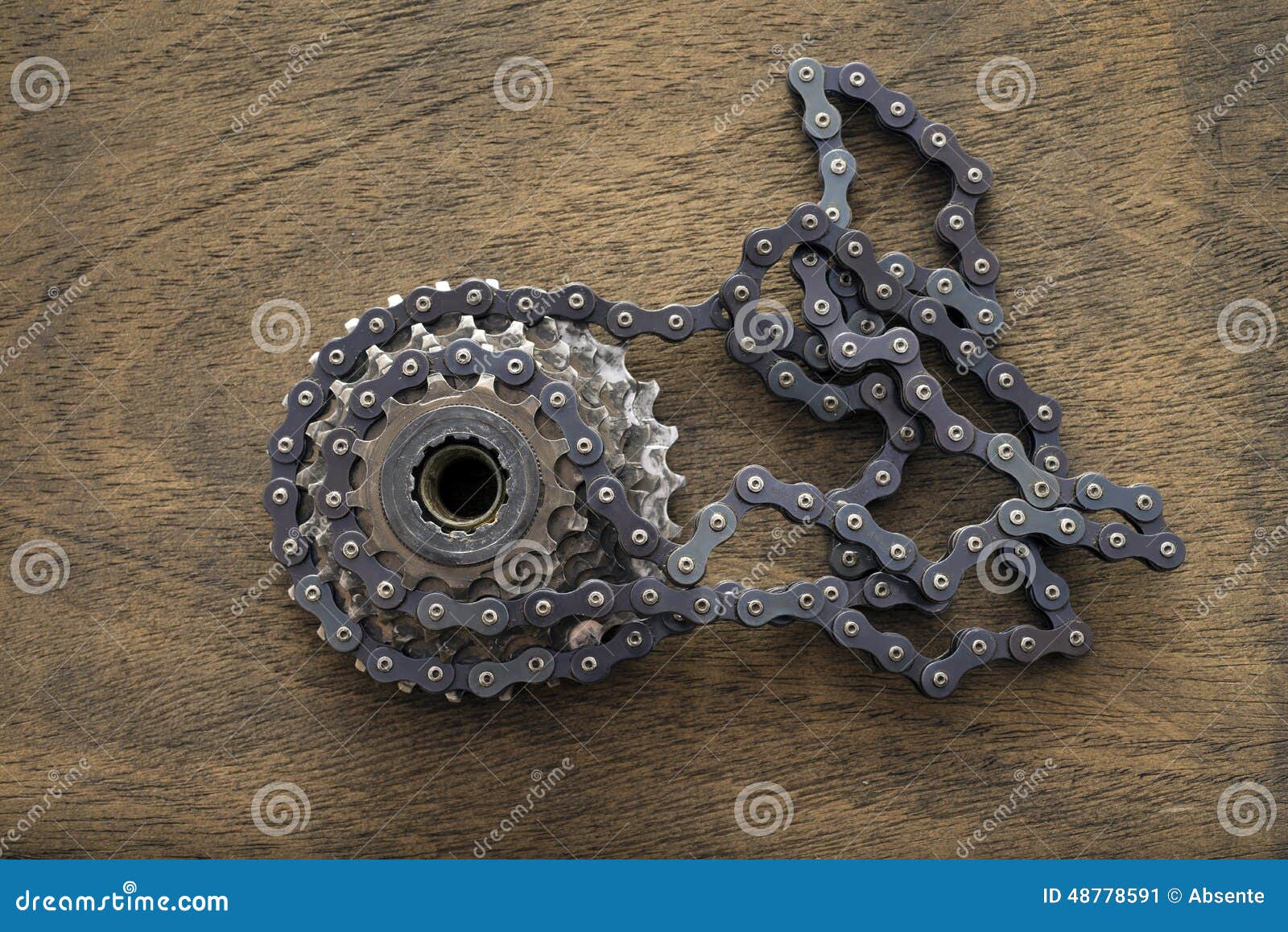 Bicycle gear cogwheel stock image. Image of rotor, cogs 48778591