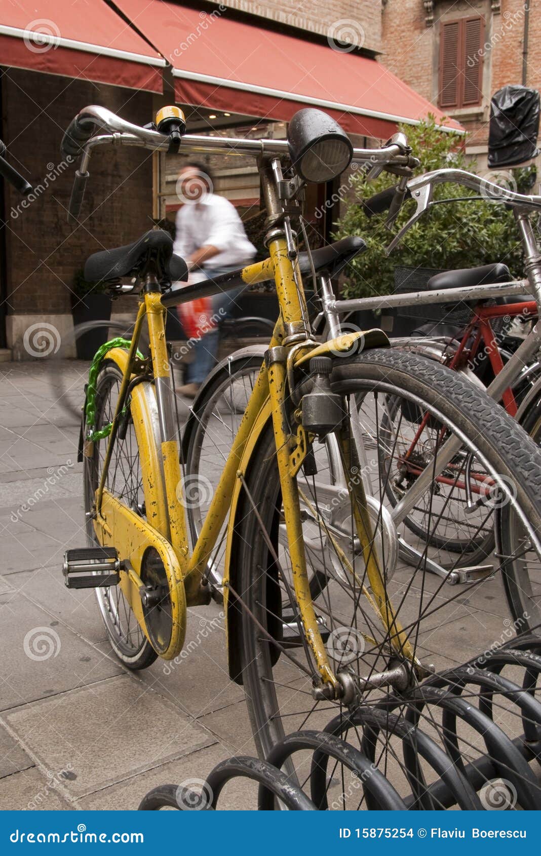 Bicycle in italian town stock photo. Image of frame, wheel 15875254