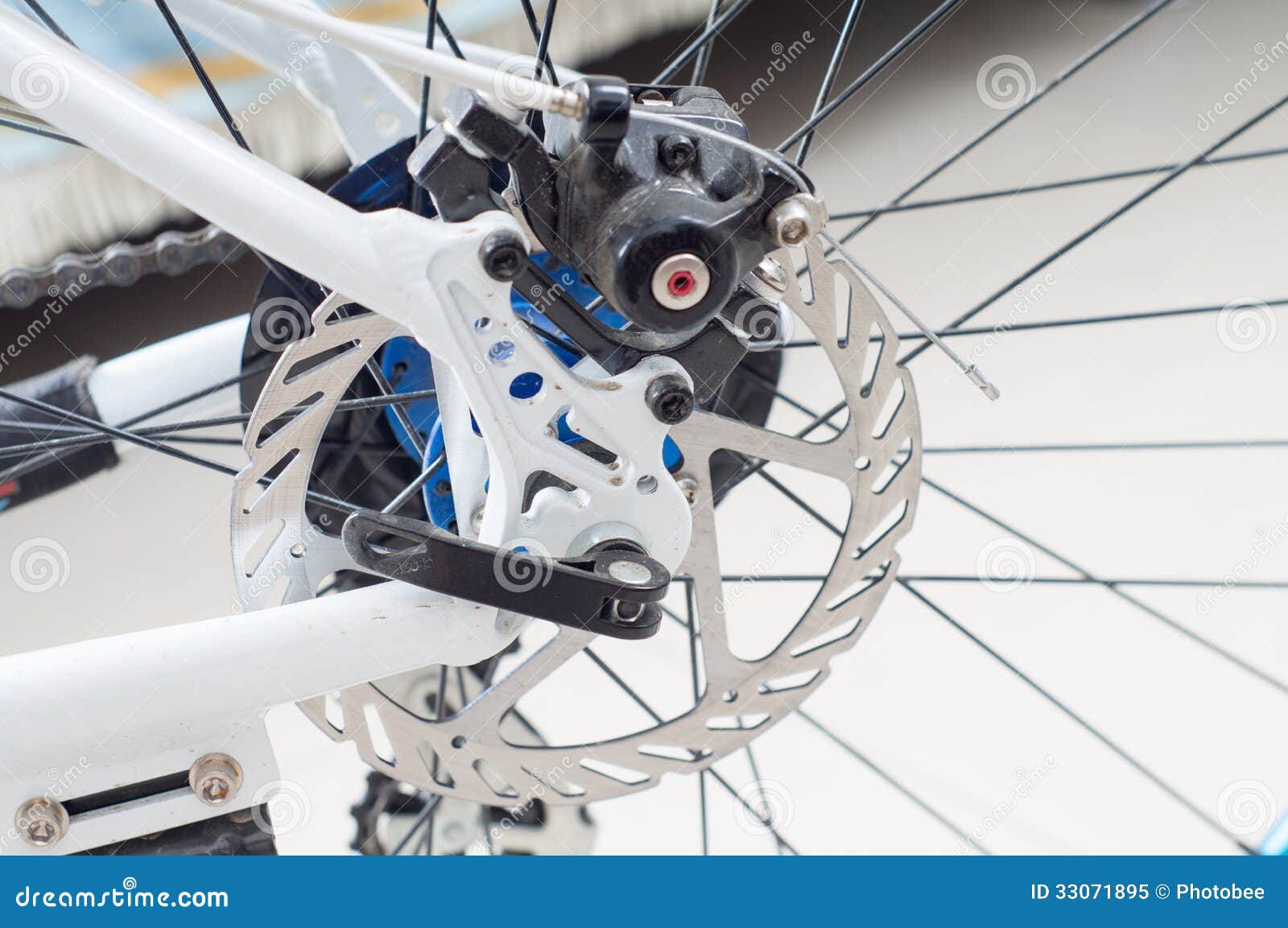 Bicycle transmission stock image. Image of steel, chain 33071895