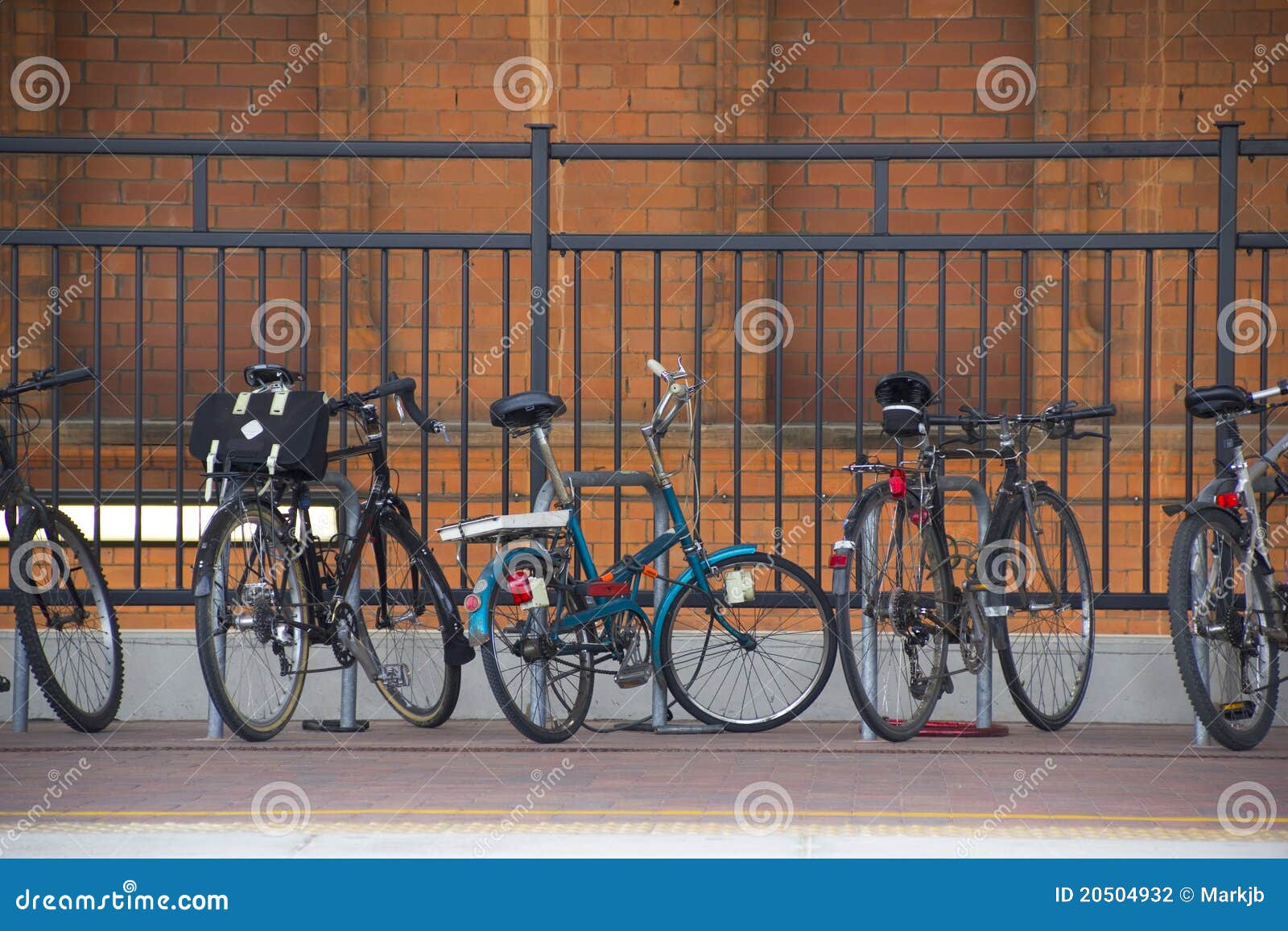 bicycles on go train